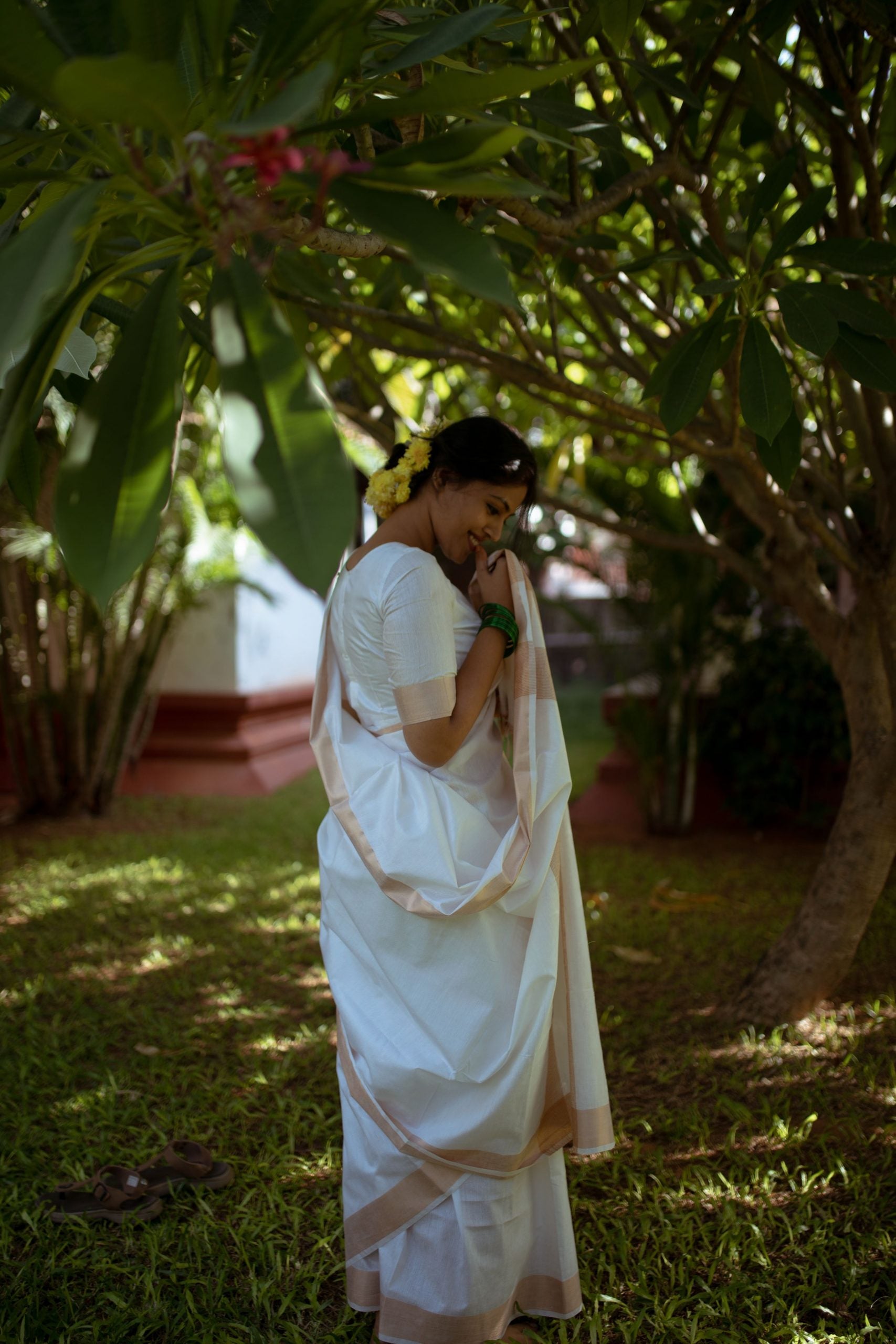 Onam - OffWhite