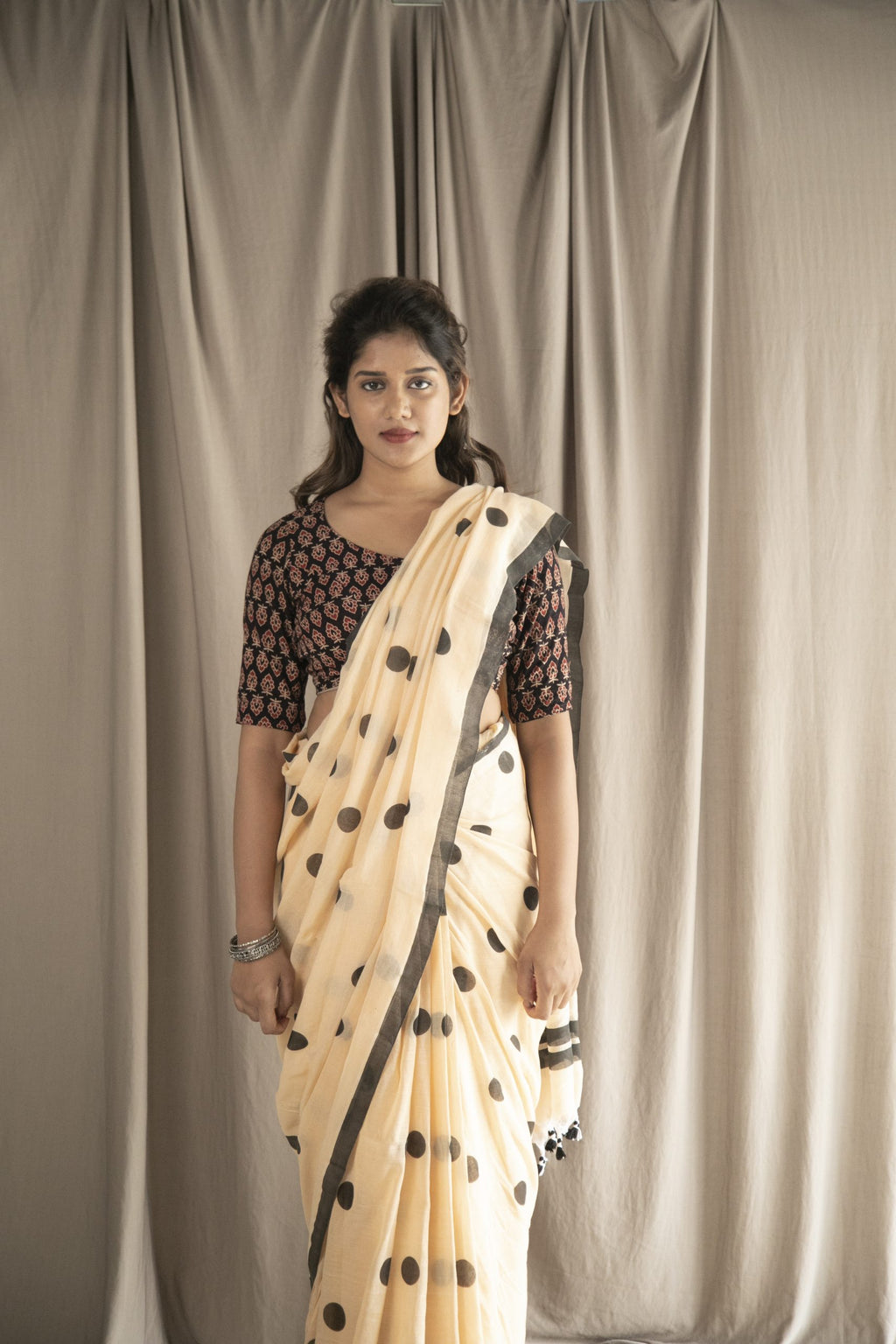 Kanaa - Beige