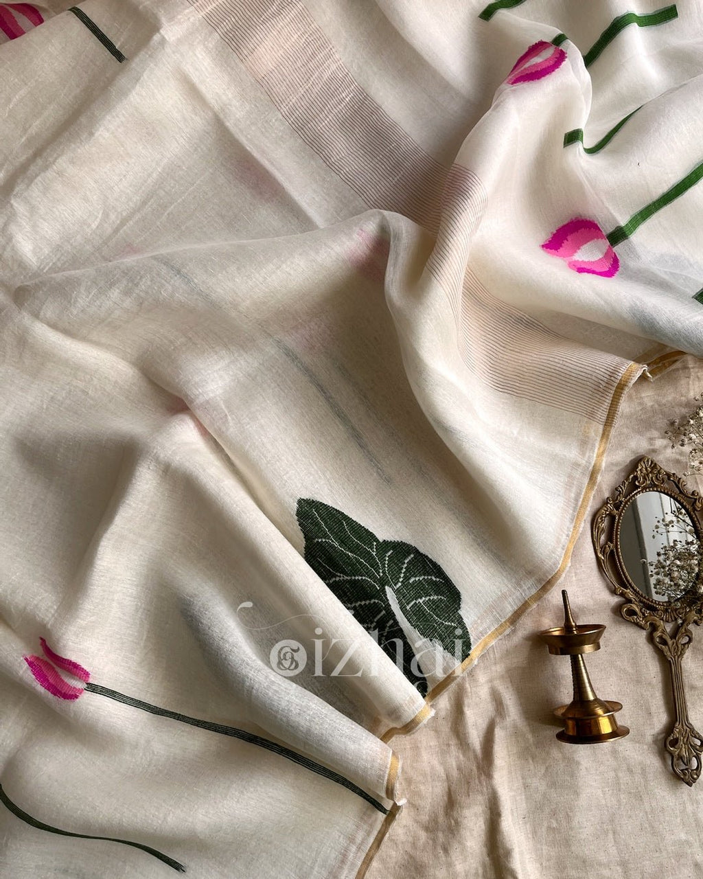 Aarirai || Megha - Izhai