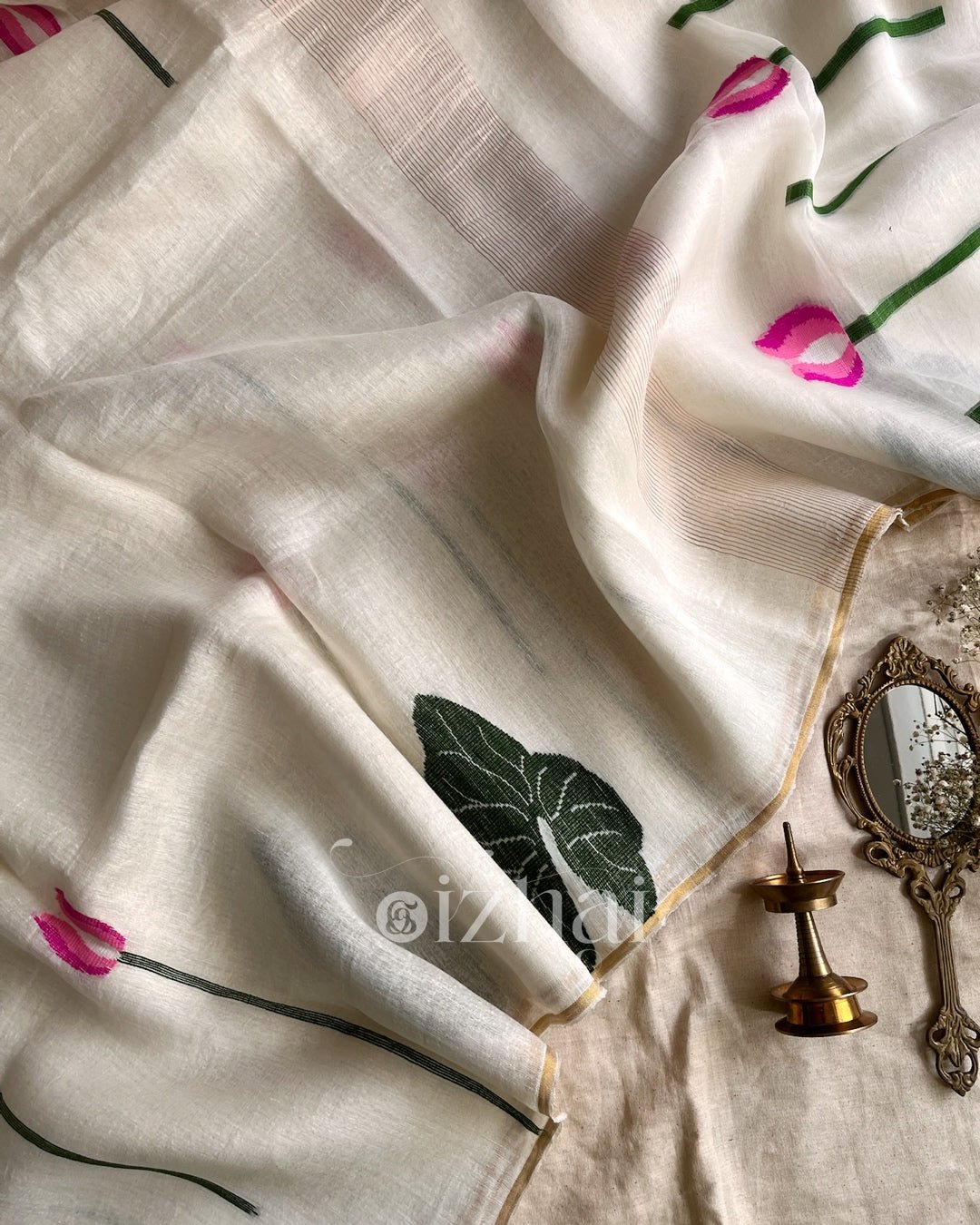 Aarirai || Megha - Izhai