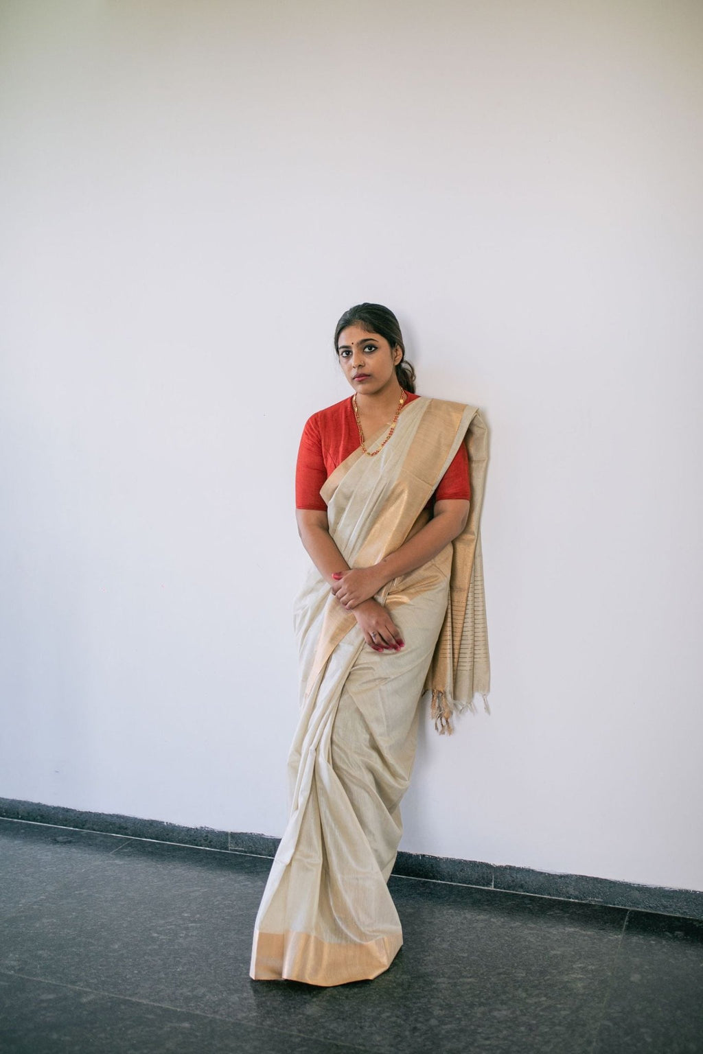 ADHYA || BEIGE - Izhai