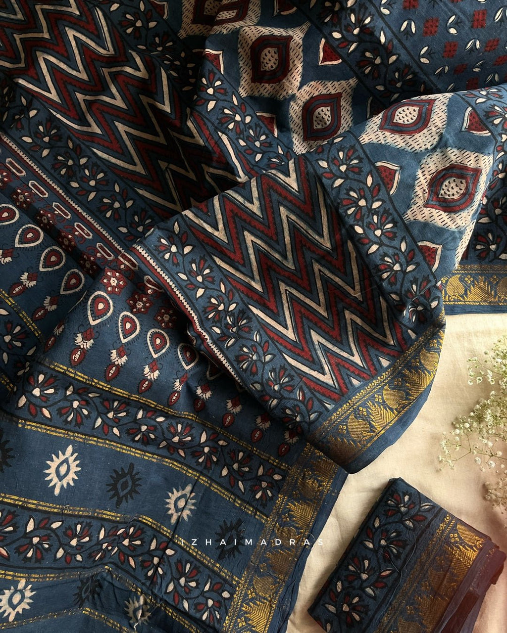 Ajrak Sungudi - Singari - Izhai