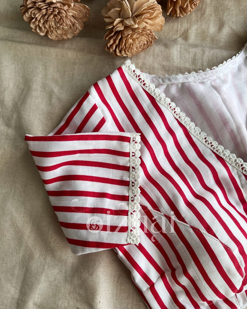 Blouse - M-o-m - Izhai