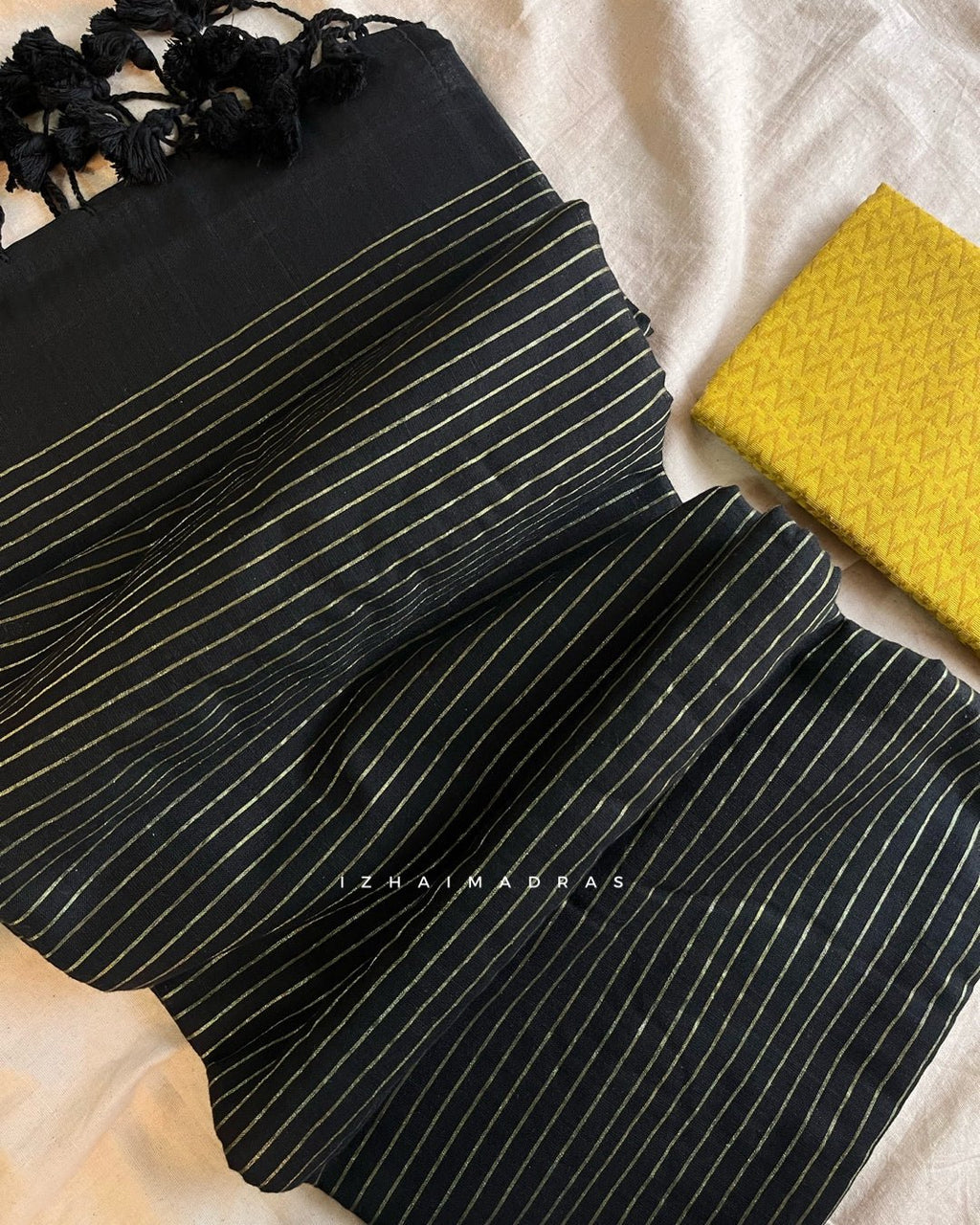 Daily - Black Zari - Izhai