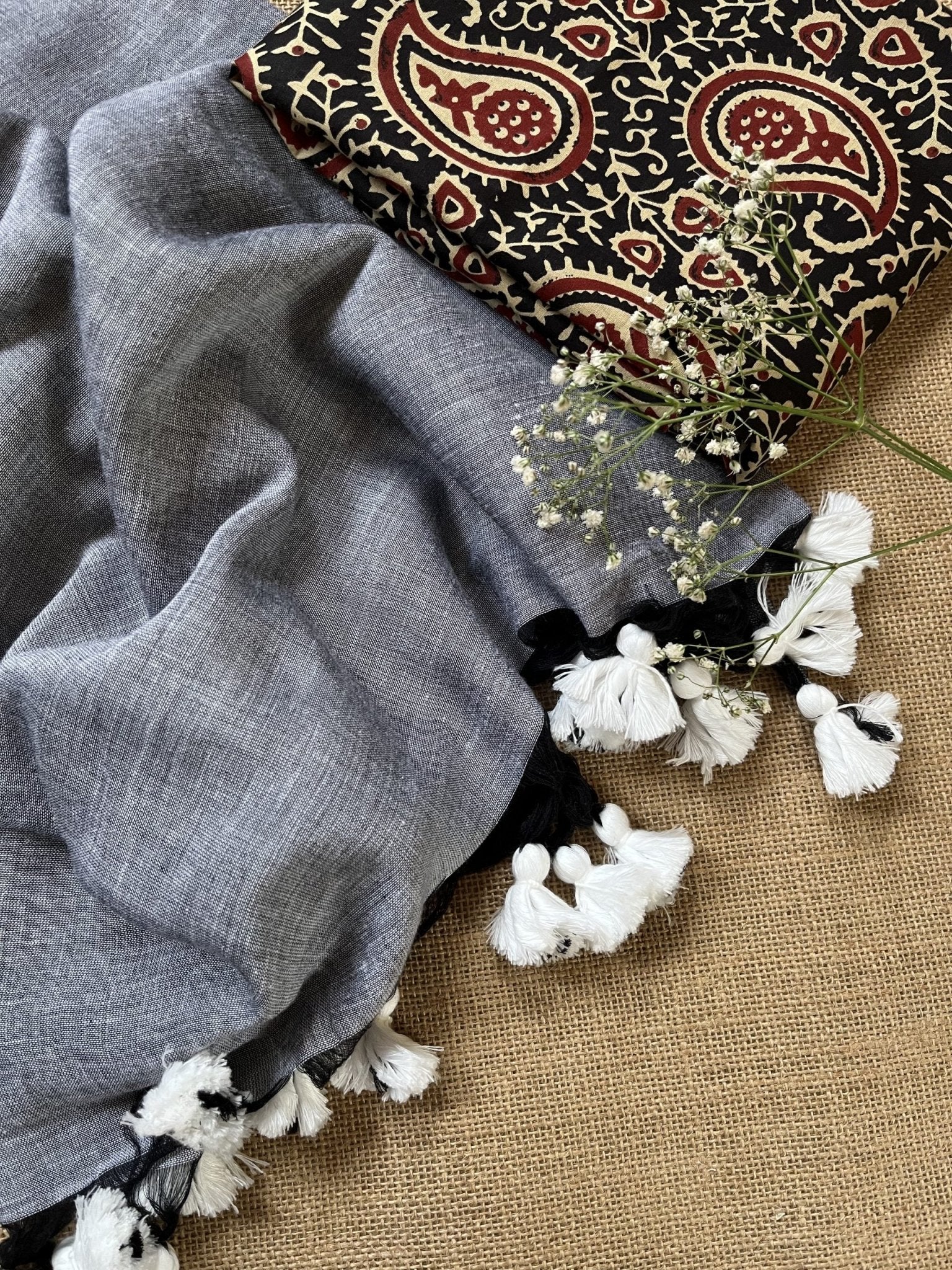 Daily - Grey with ajrak - Izhai
