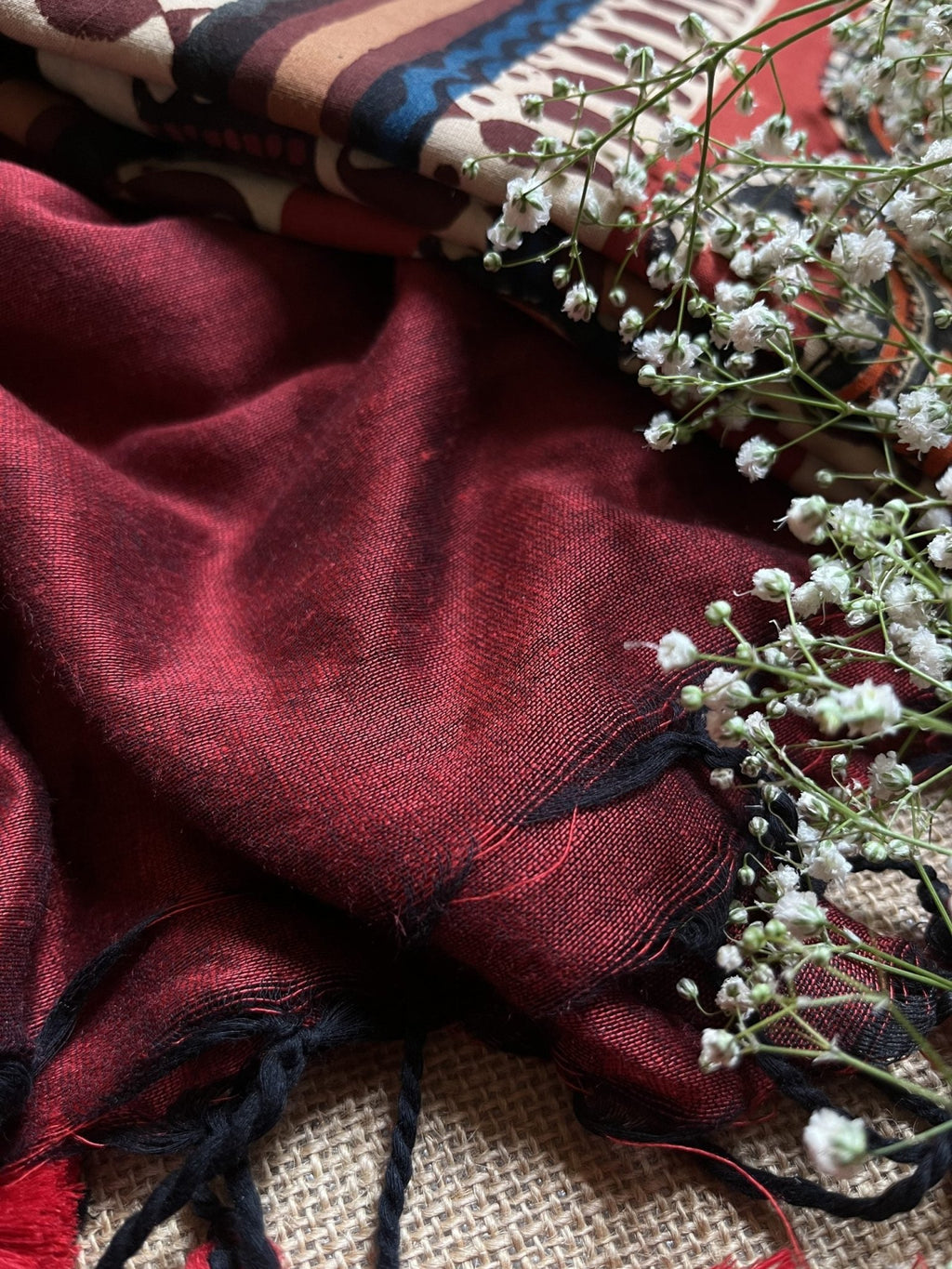 Daily | - Maroon - Izhai