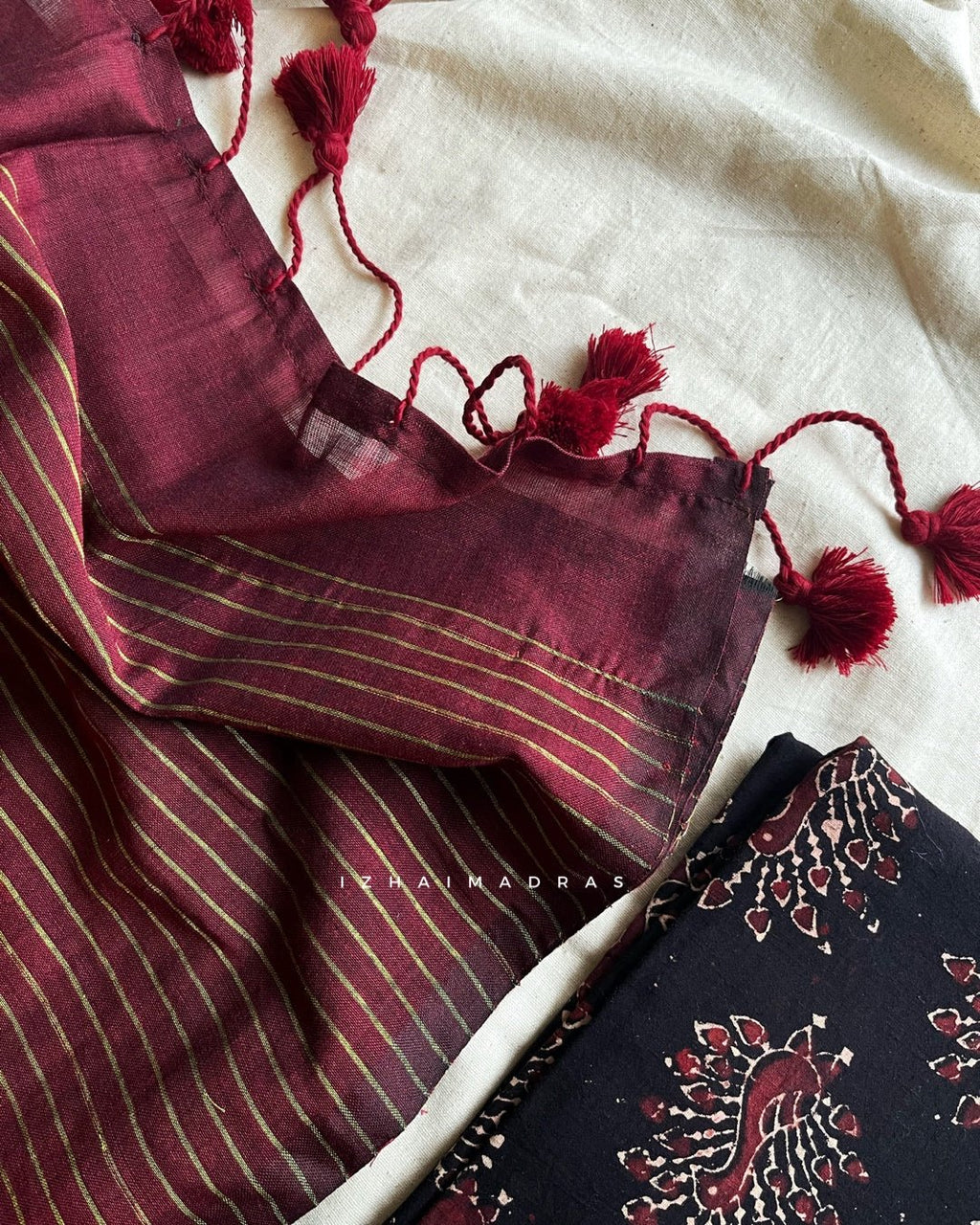 Daily - Maroon Zari - Izhai