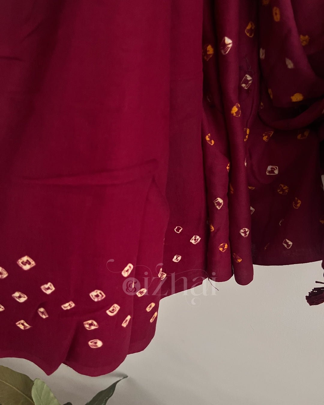 Kaariga || Maroon - Izhai