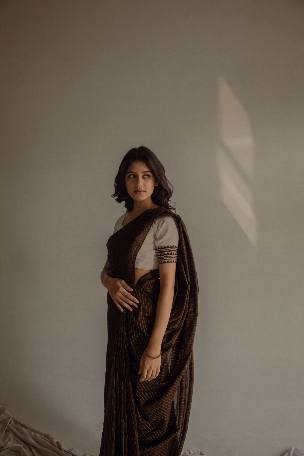 Kanaa - Brown - Izhai