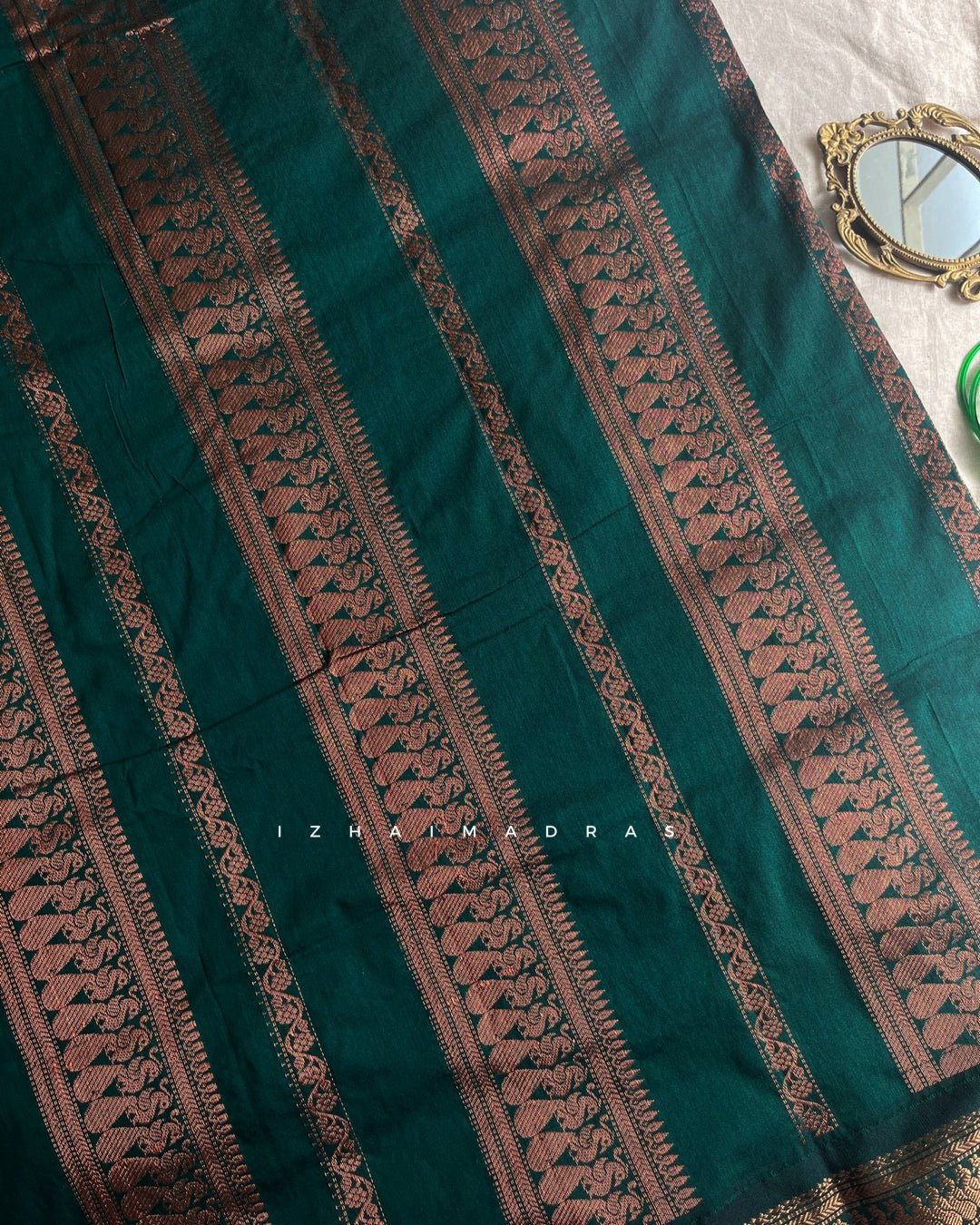 Kanchi - Maroon green - Izhai