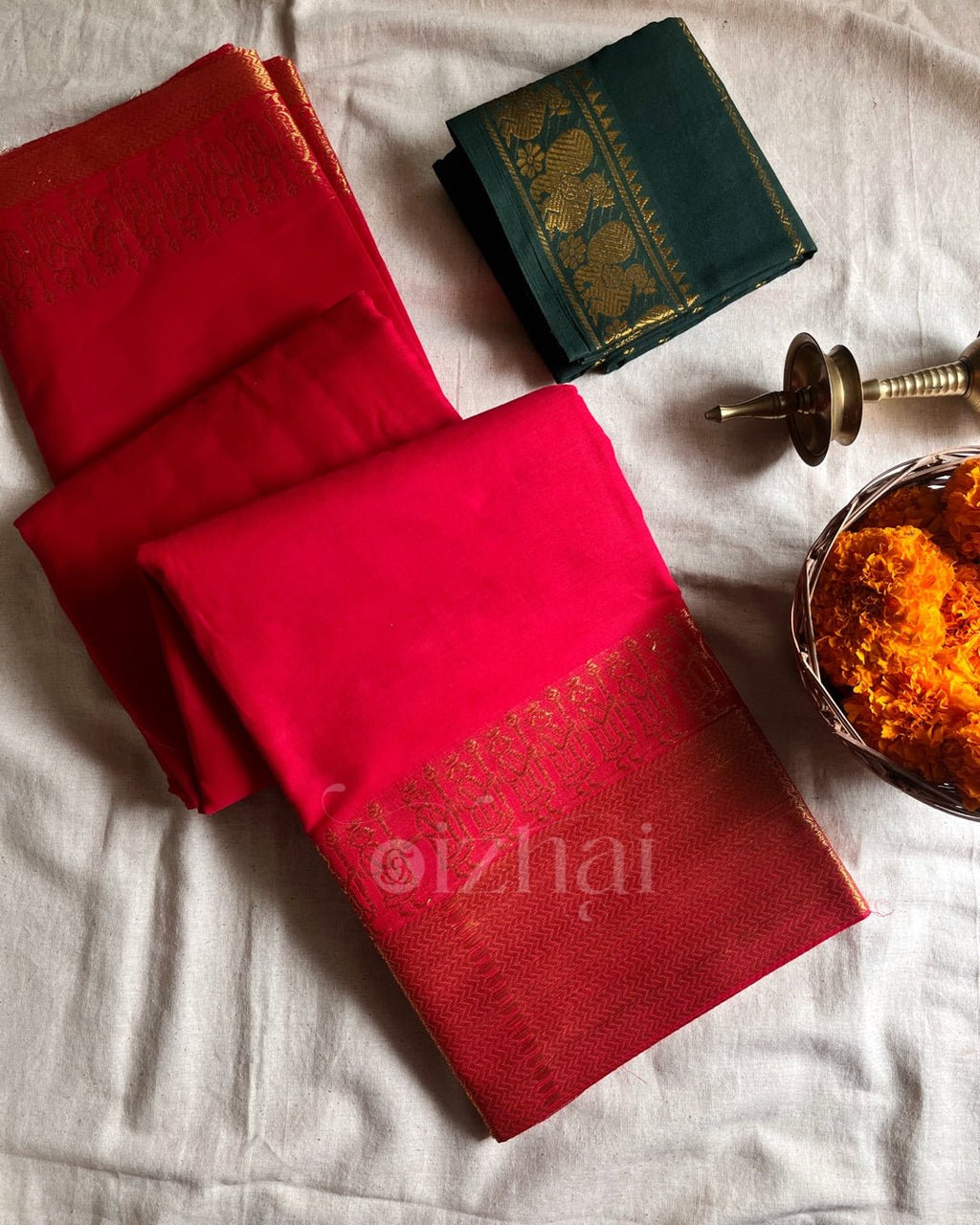 Kanchi - Red - Izhai