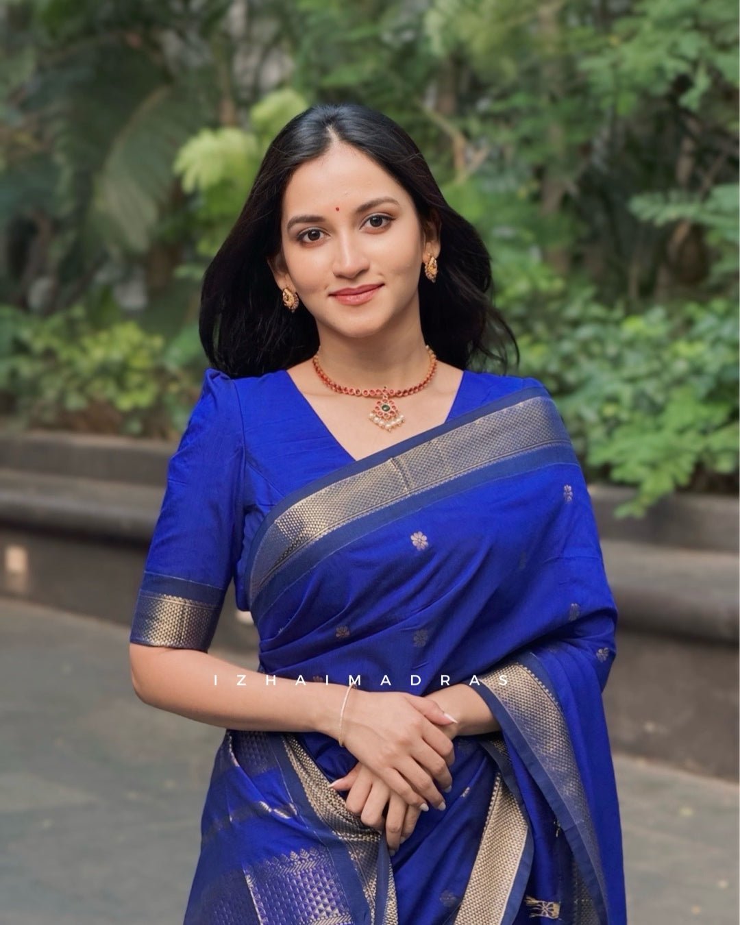 Kanchi - Royal blue - Izhai