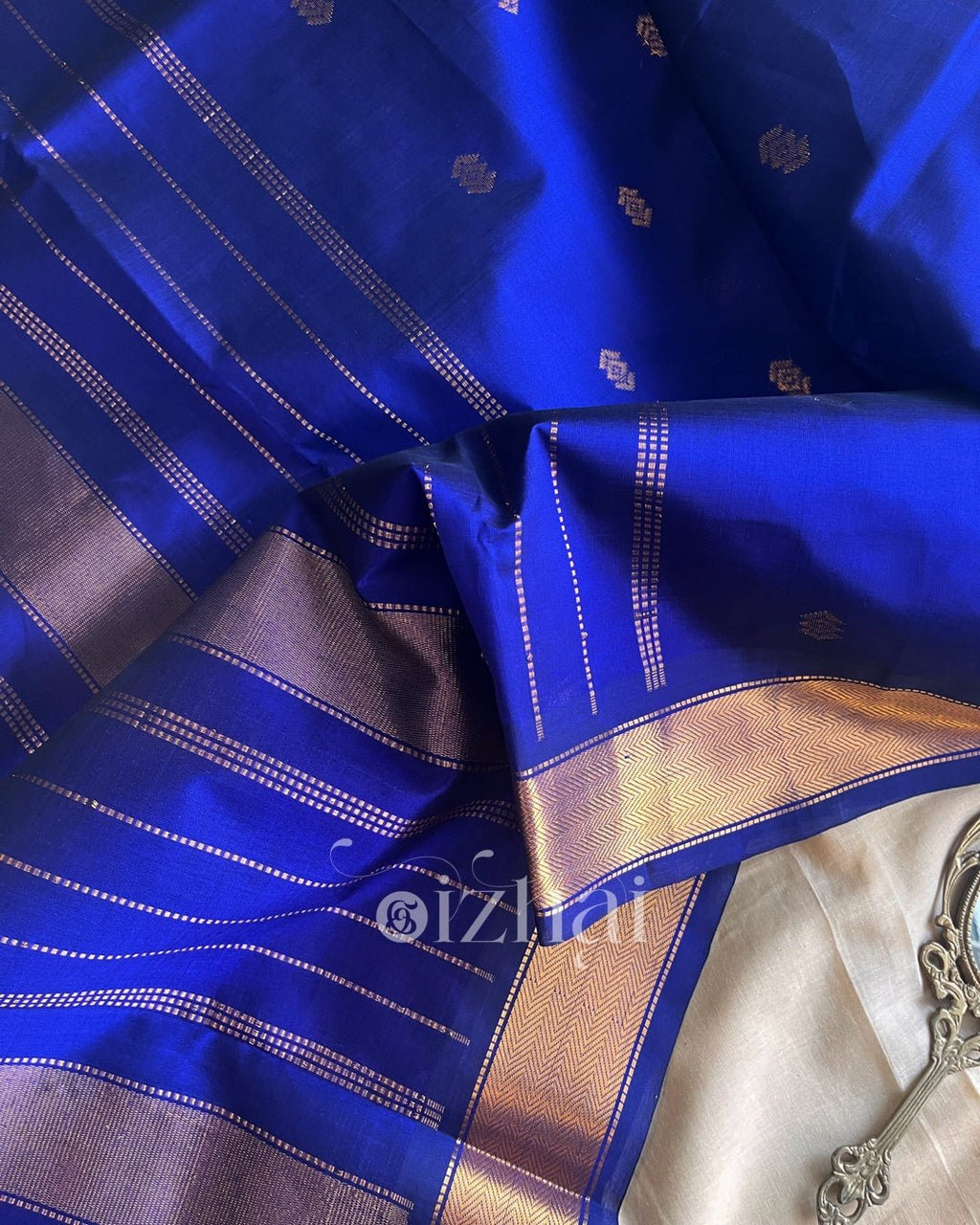 Kanchi Silk cotton || Veena - Izhai