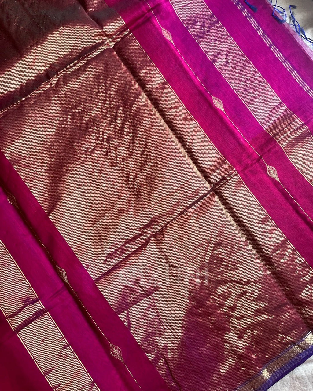 Maheswari - Anandhi - Izhai