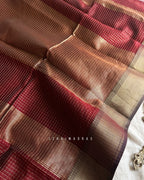 Maheswari - Pooja - Izhai