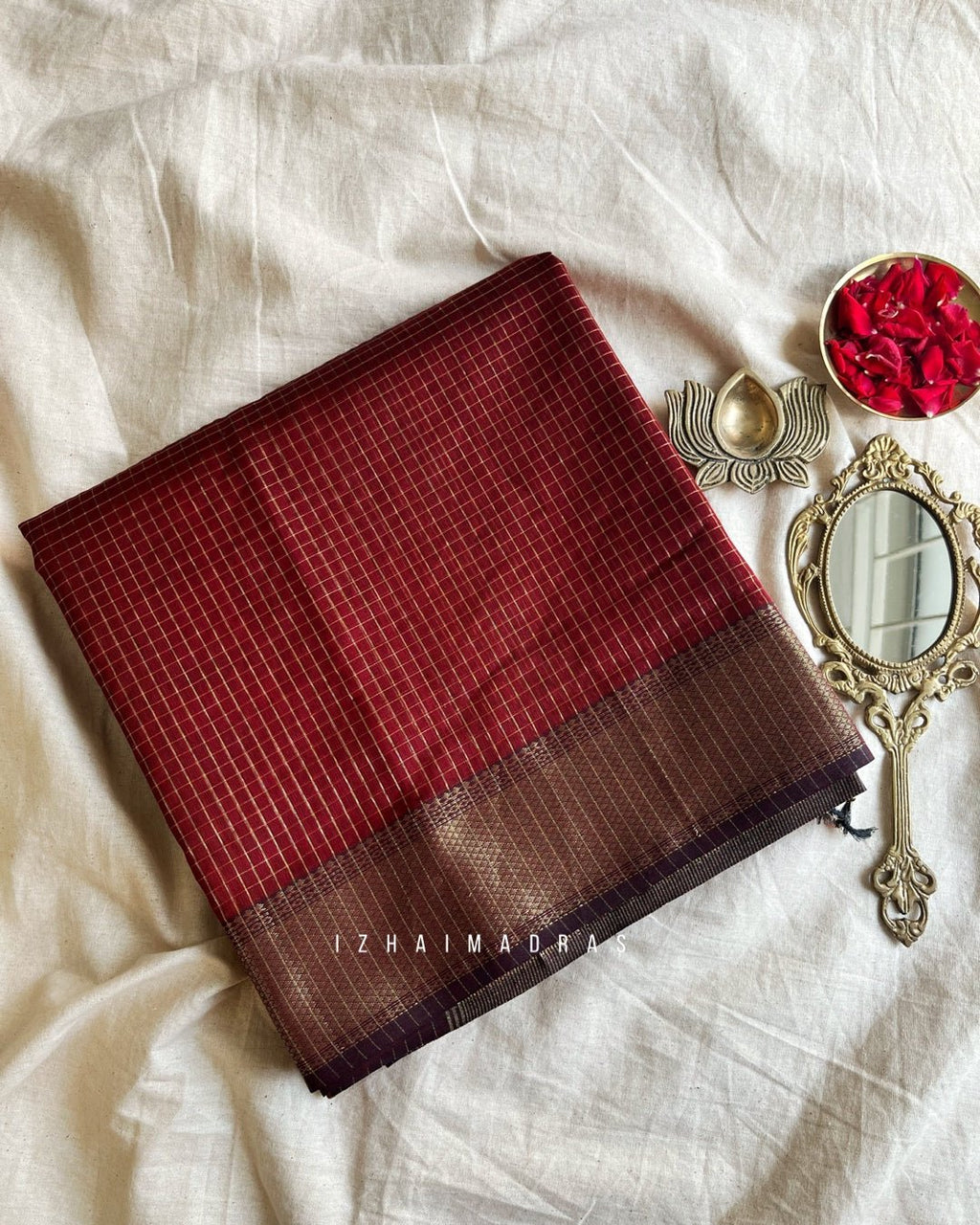 Maheswari - Pooja - Izhai