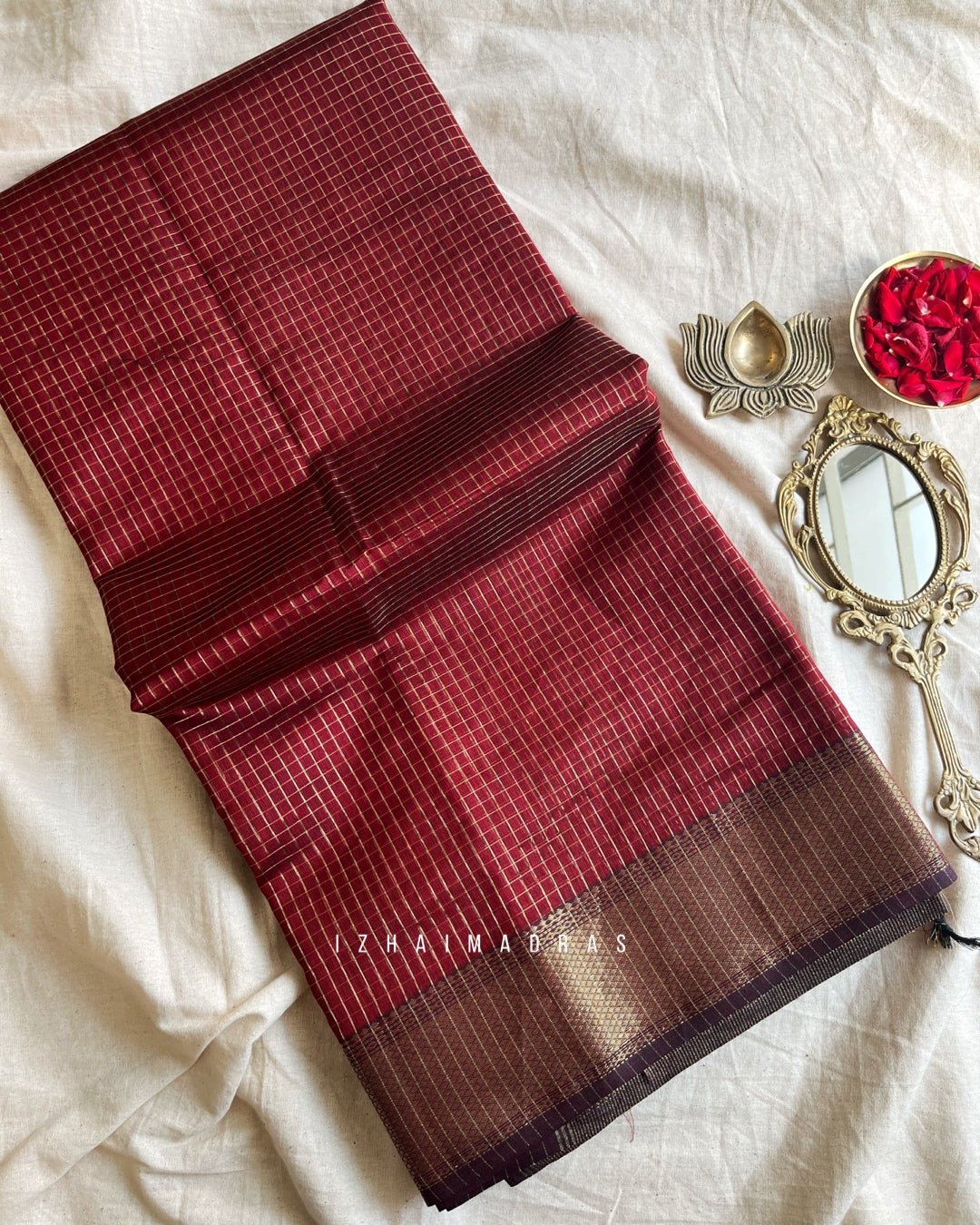 Maheswari - Pooja - Izhai