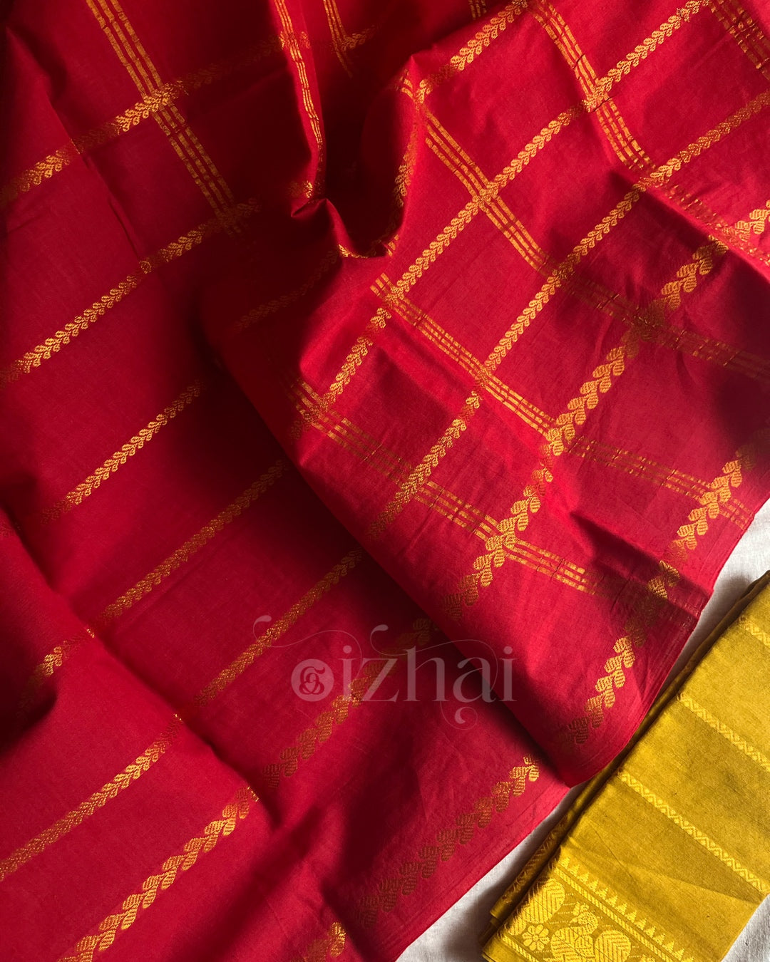 Kanchi || Red