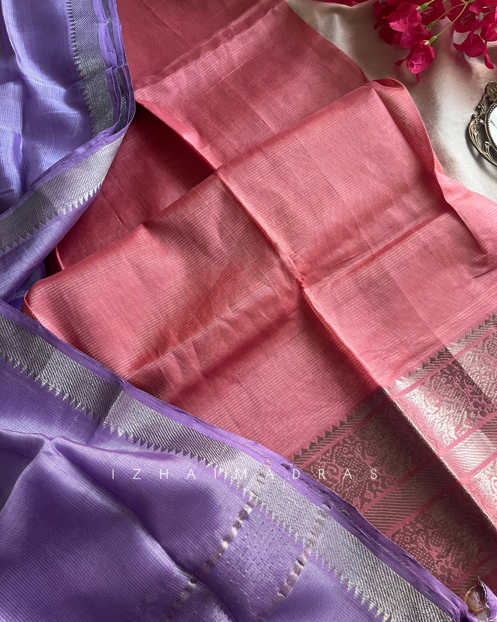 Unstitched - Gayu
