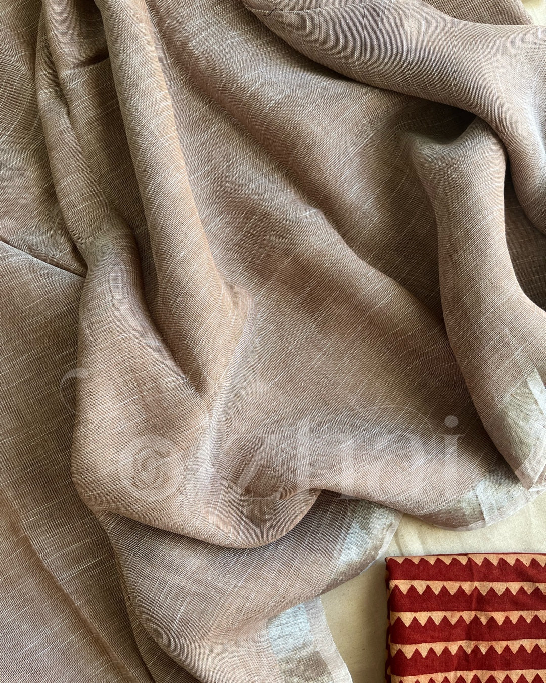 Aarirai -  Beige