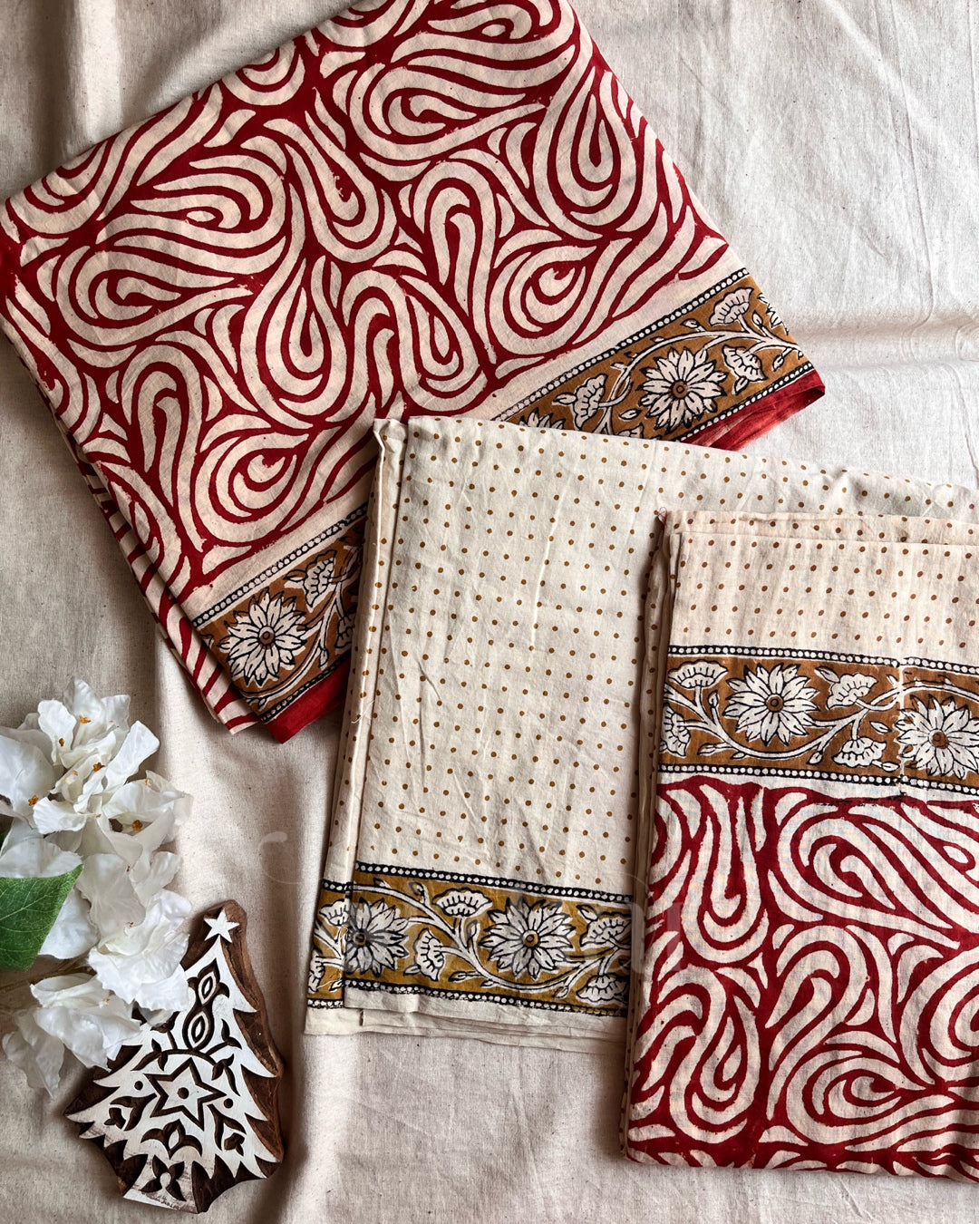 Unstitched - Red Beige