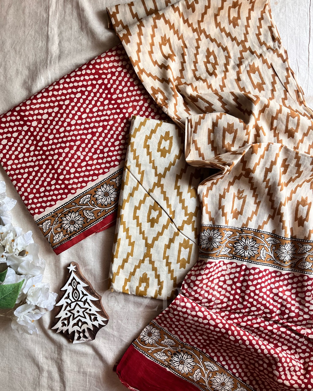 Unstitched - Red