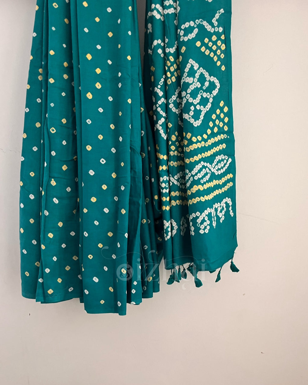 Kaariga || Teal