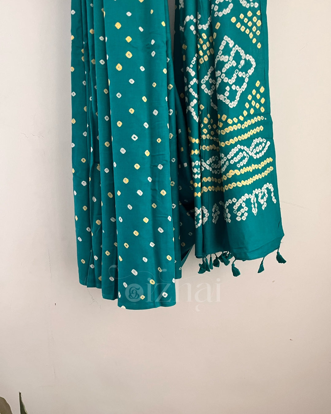 Kaariga || Teal