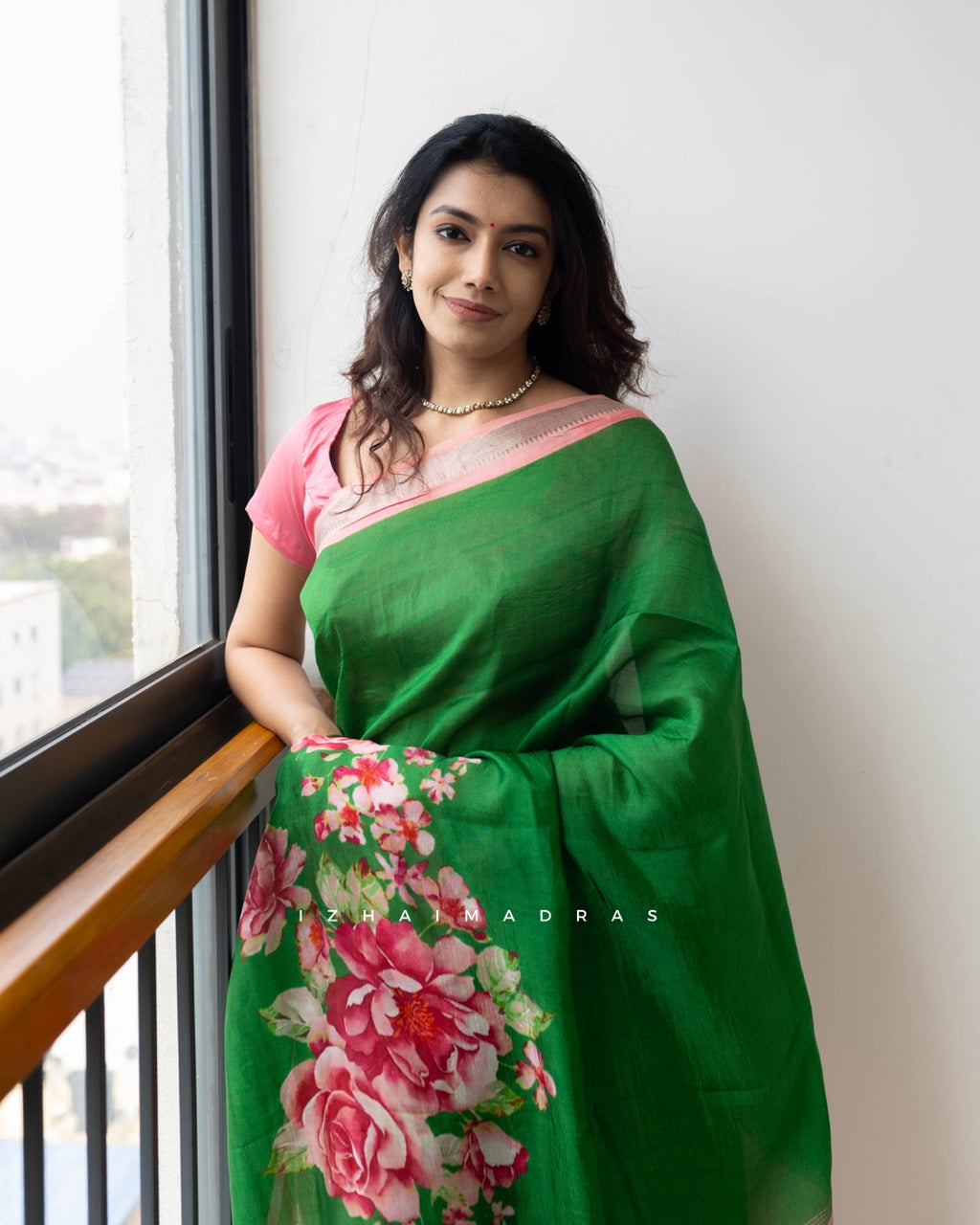 Paruvam - Daisy