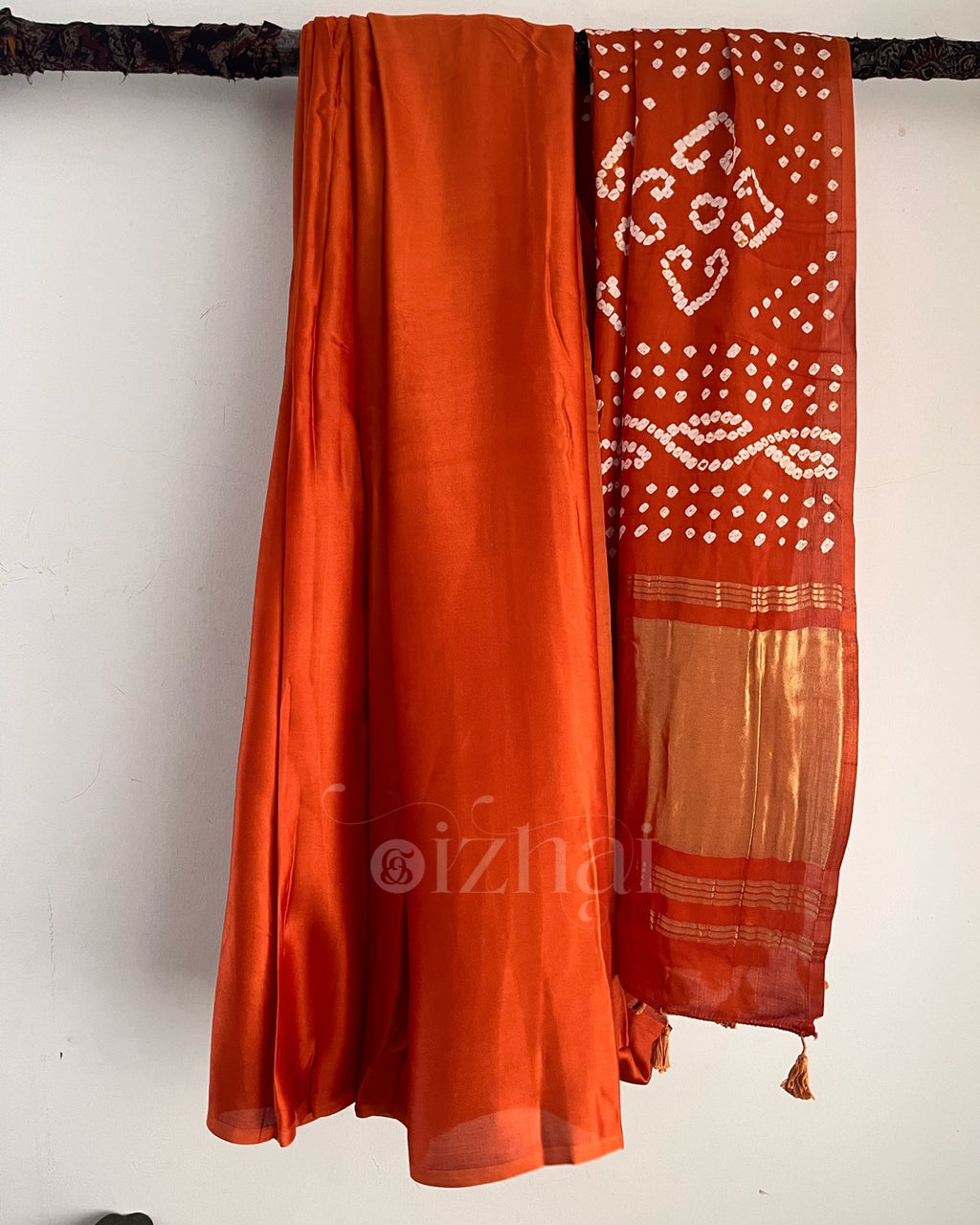 Modal - Rust Bandhini