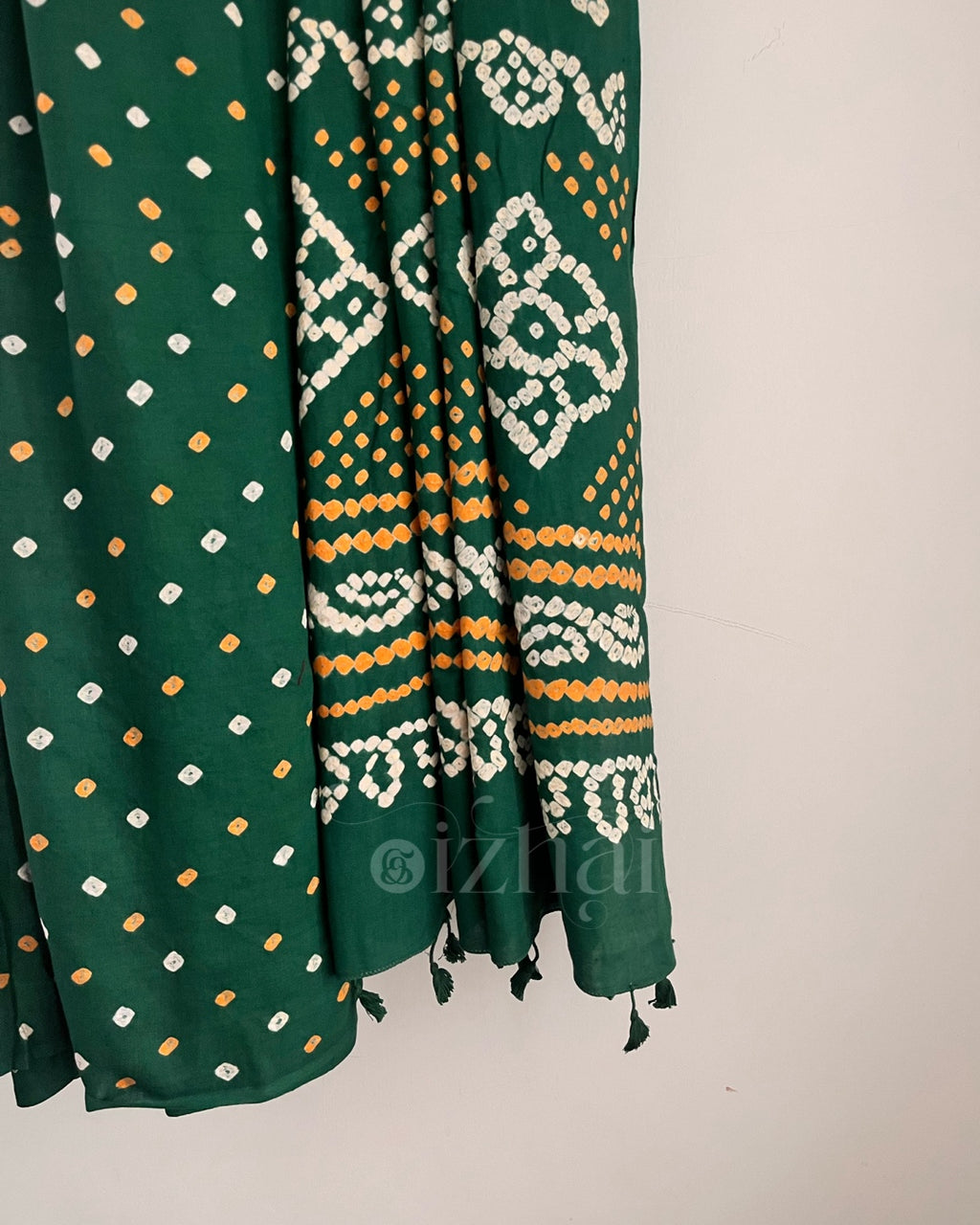Kaariga || Green