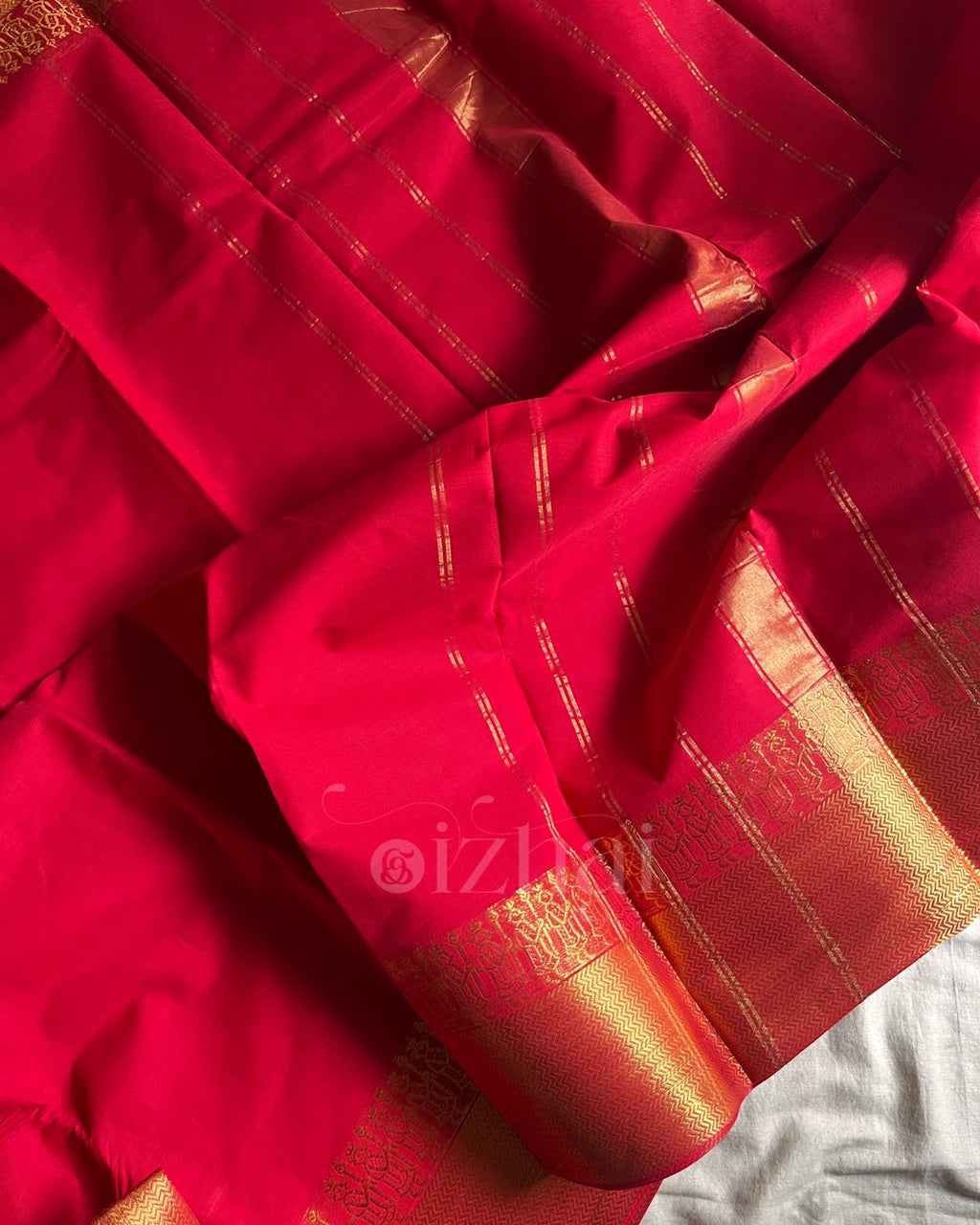 Kanchi - Red