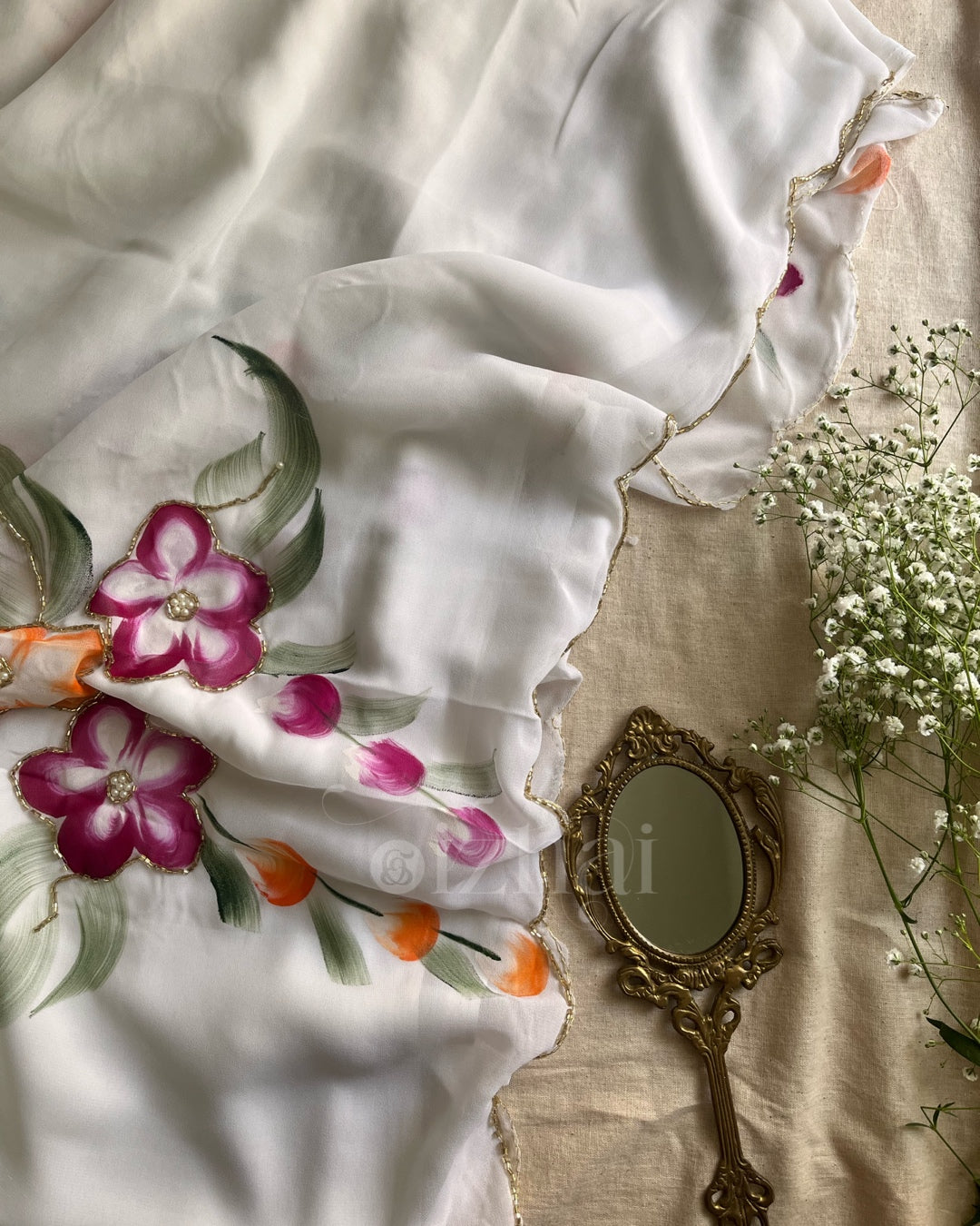 Sithara || White