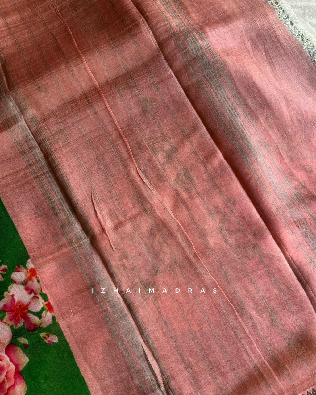 Paruvam - Daisy