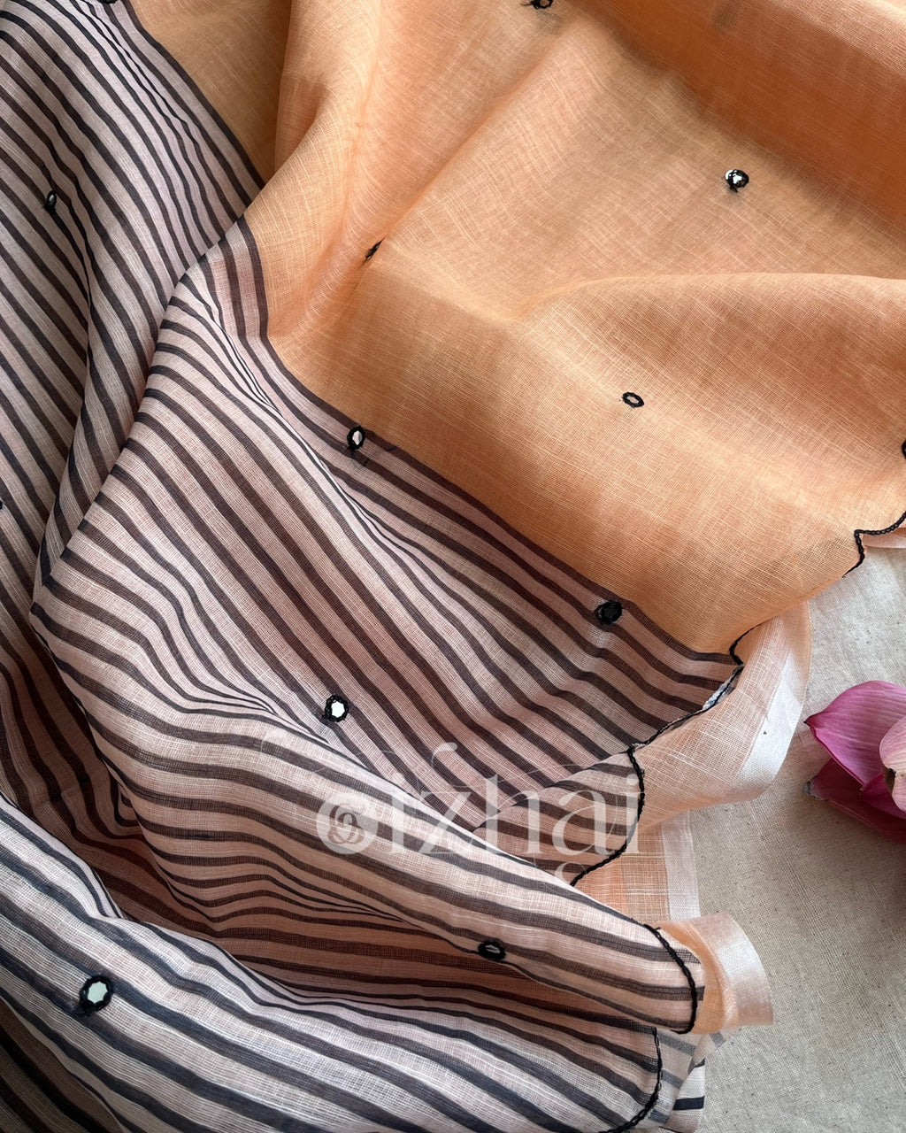 Sithara || Peach