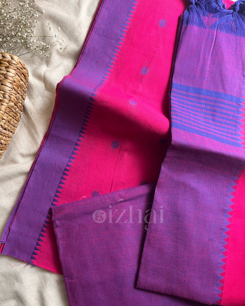 Unstitched || Pink