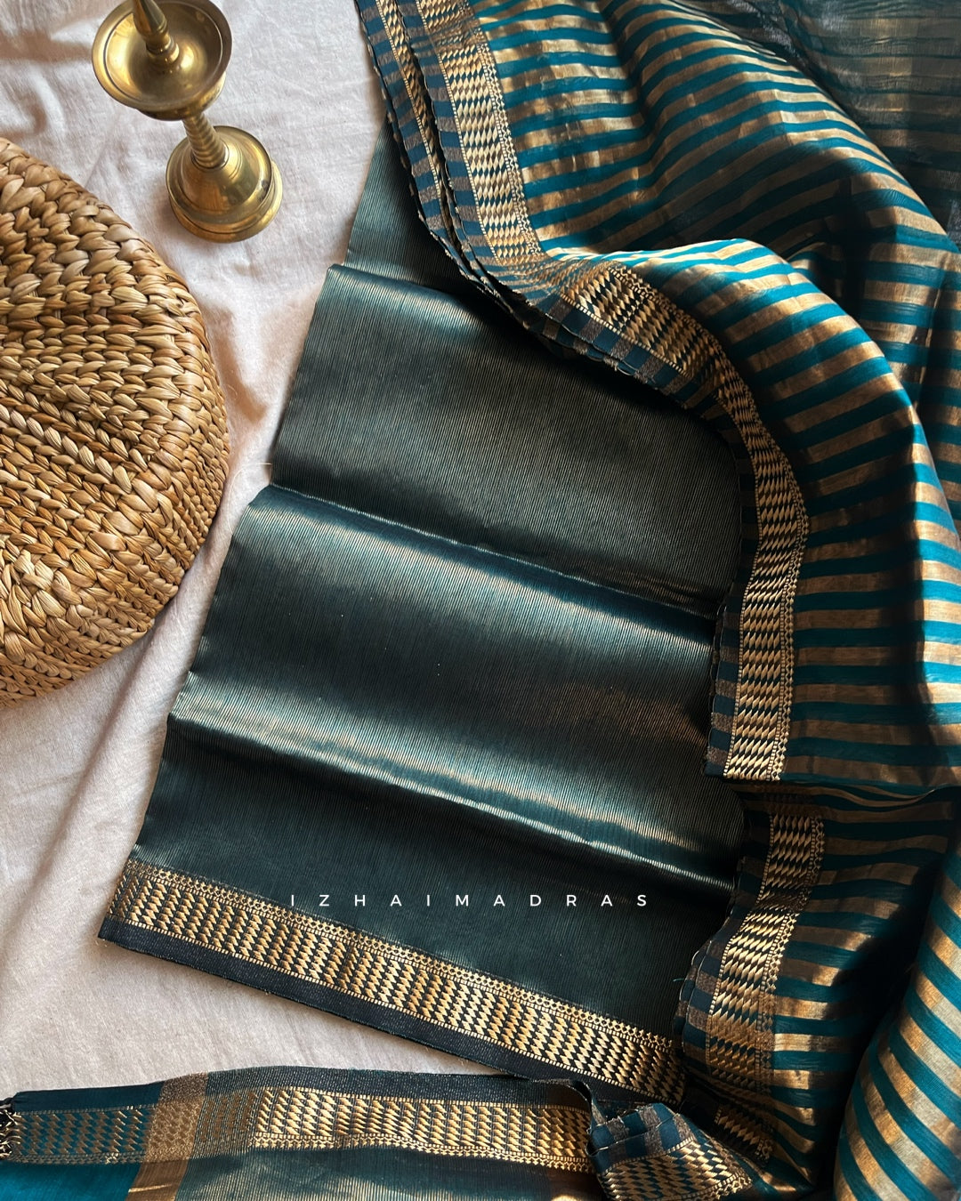 Unstitched - Green