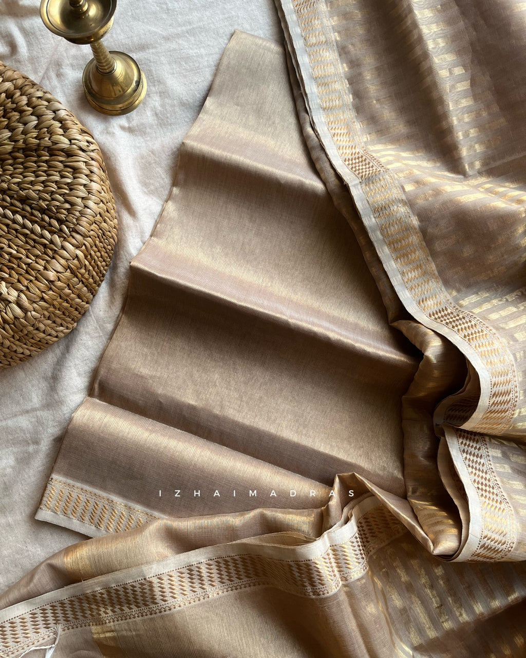 Unstitched - Beige
