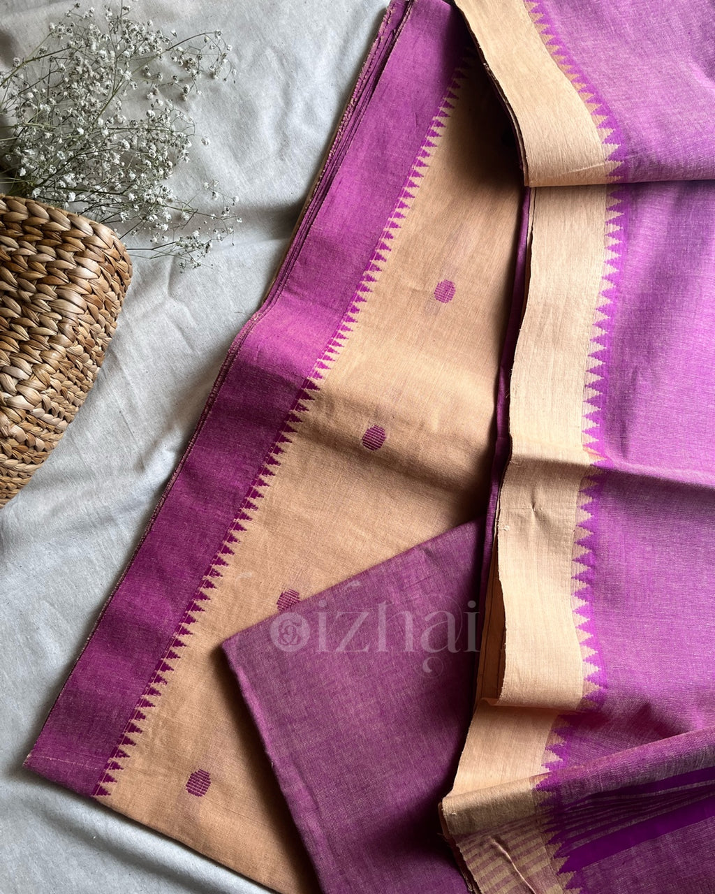 Unstitched || Beige