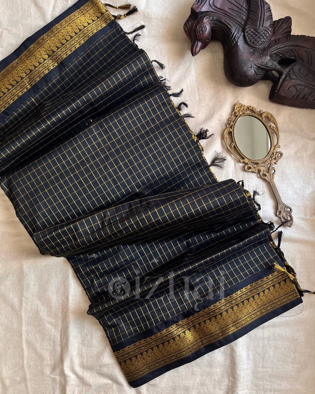 Kanchi - Black kattam