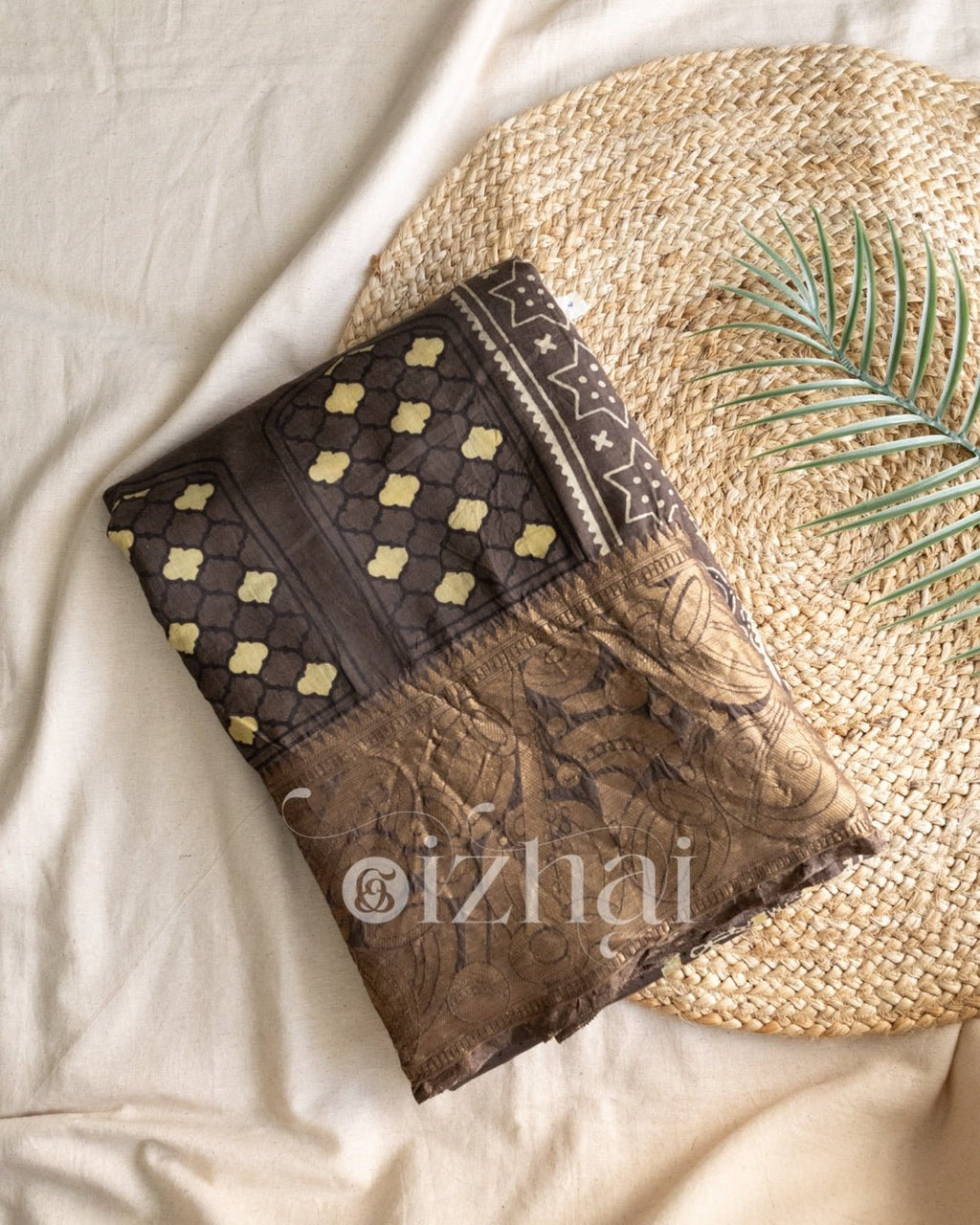Paruvam || Brown - Izhai