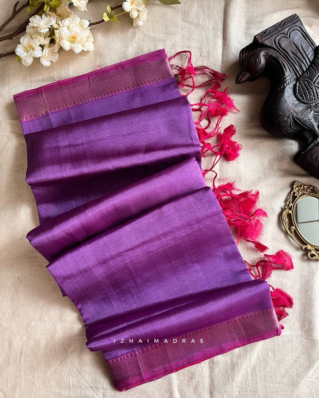 Paruvam - Dhanya - Izhai