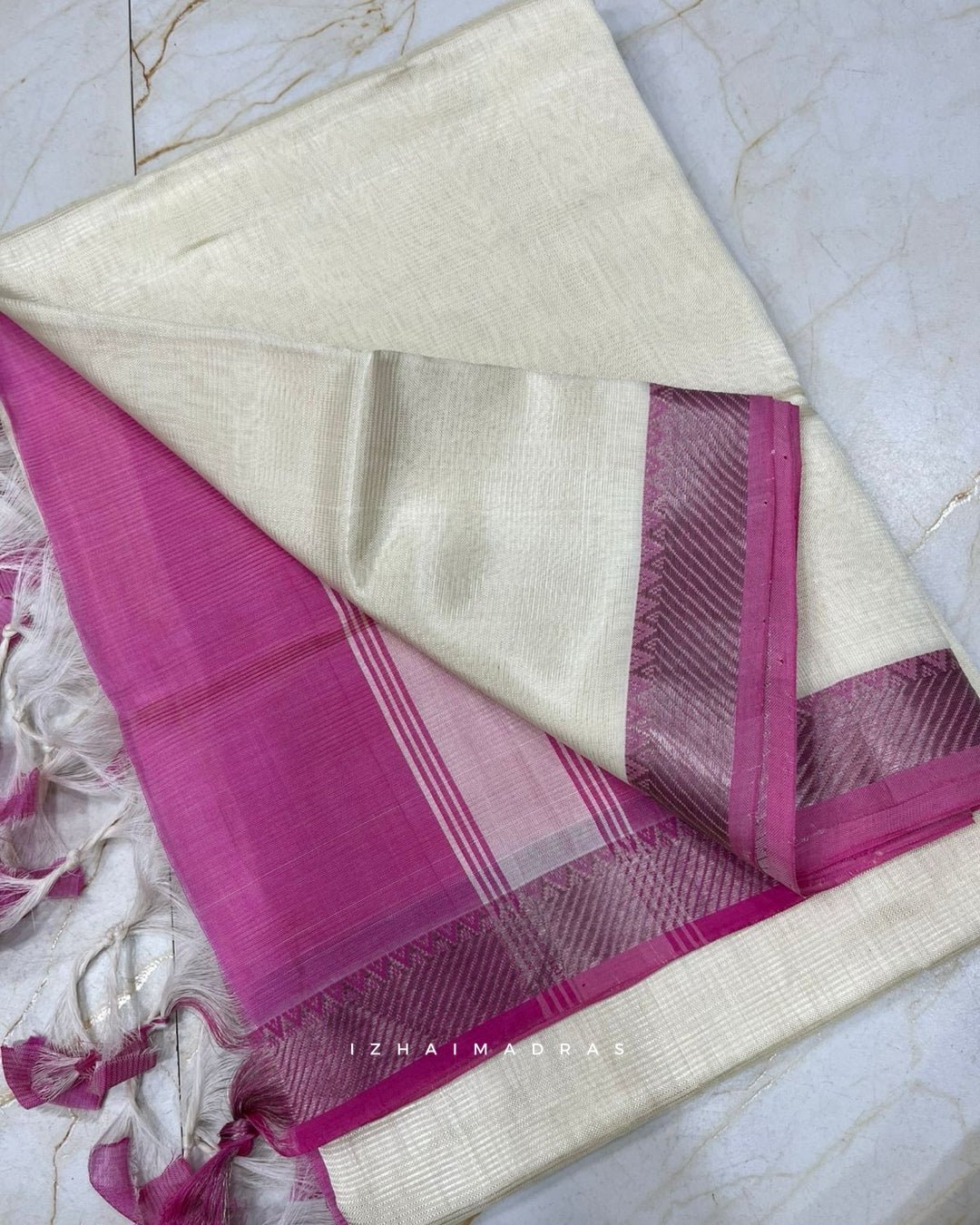Paruvam - Pallavi - Izhai