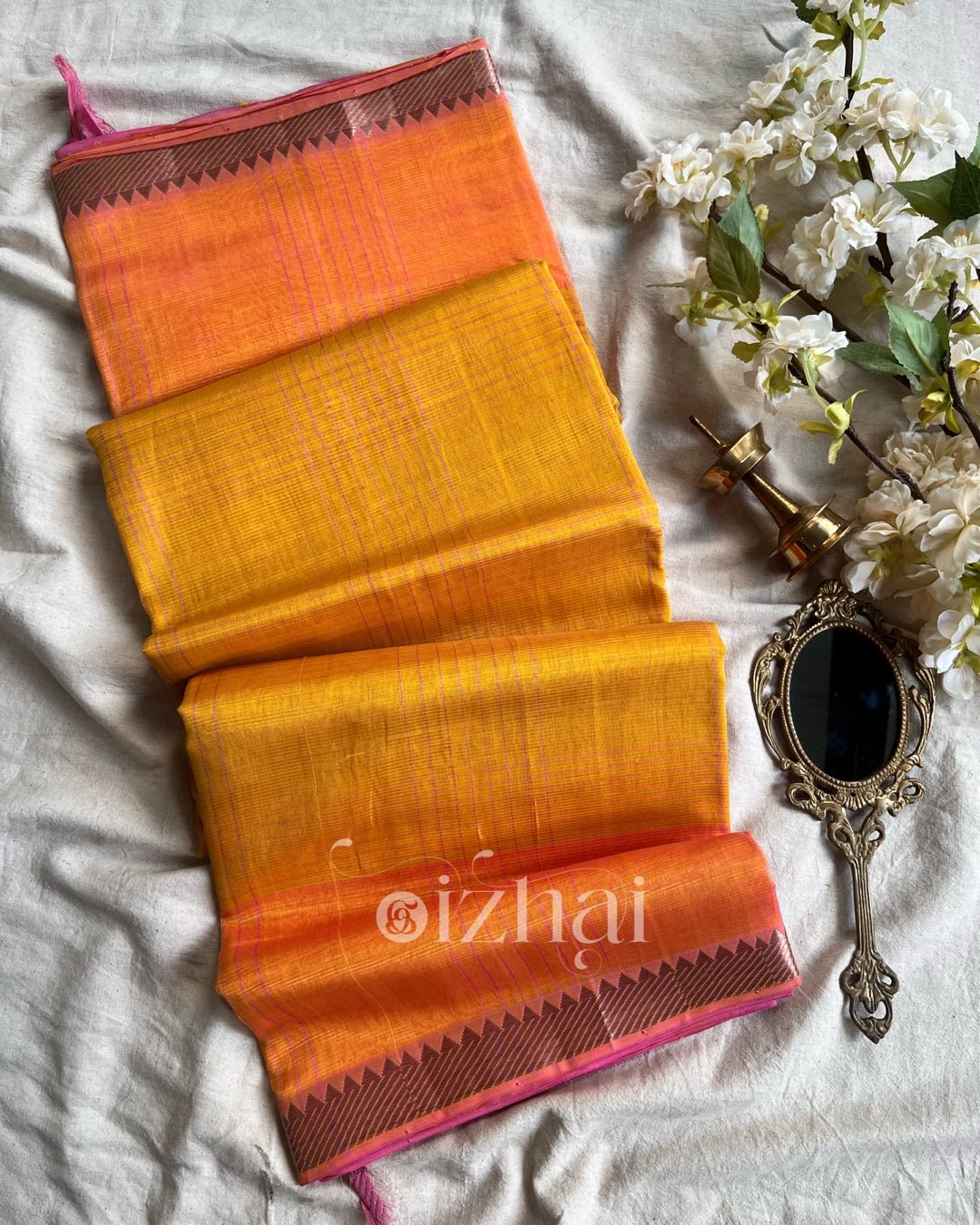 Paruvam - Vaishu - Izhai