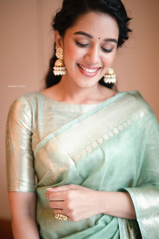 Swara - Mint Green - Izhai