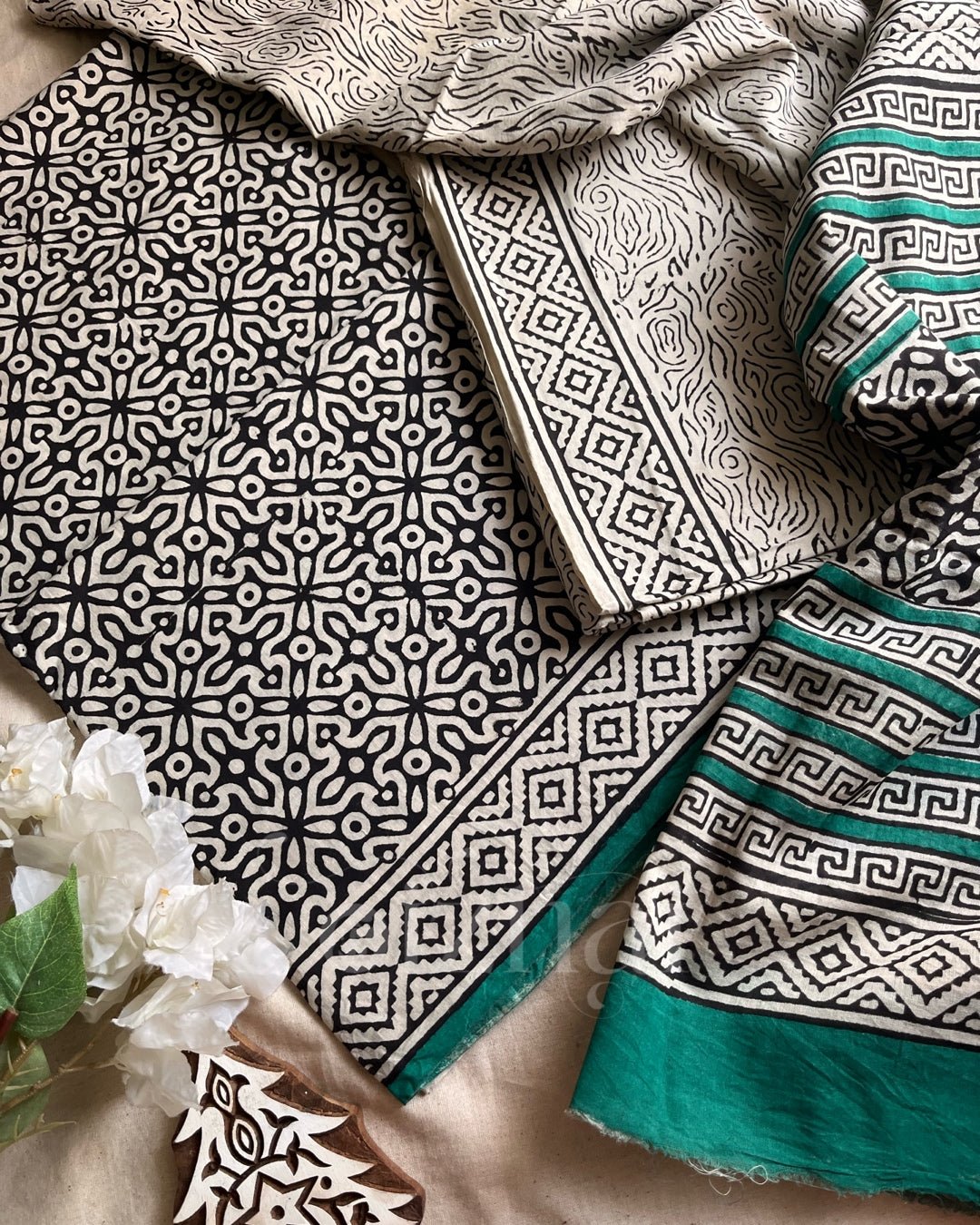 Unstitched - Black green - Izhai