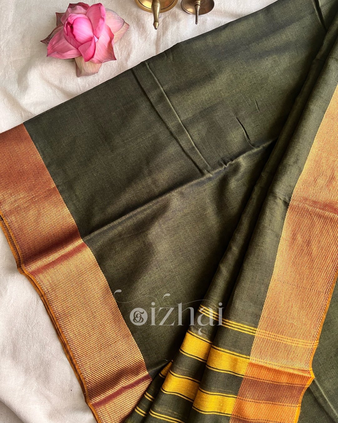 Unstitched - Olive - Izhai