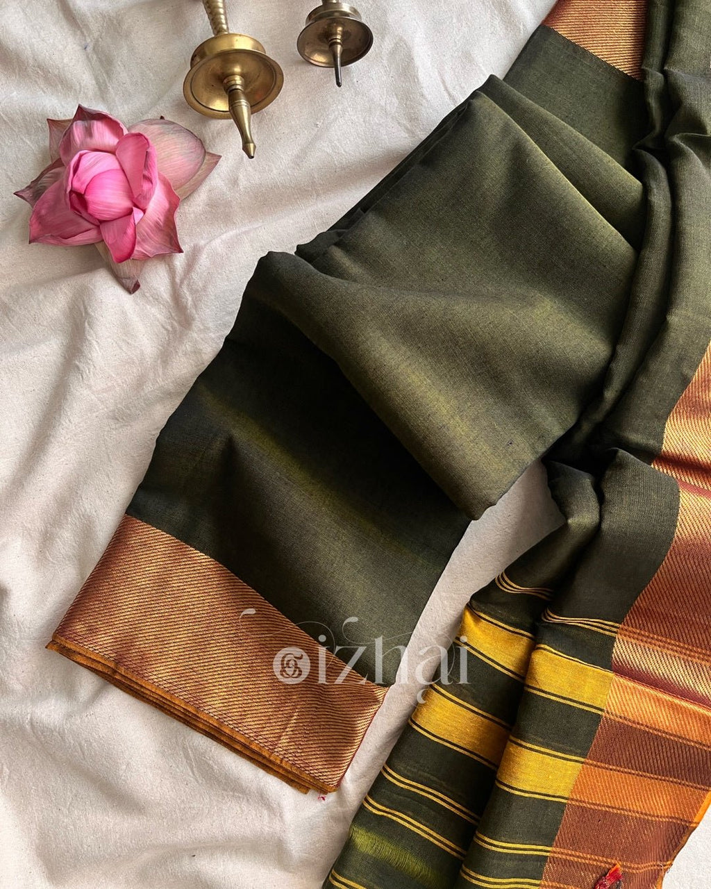 Unstitched - Olive - Izhai